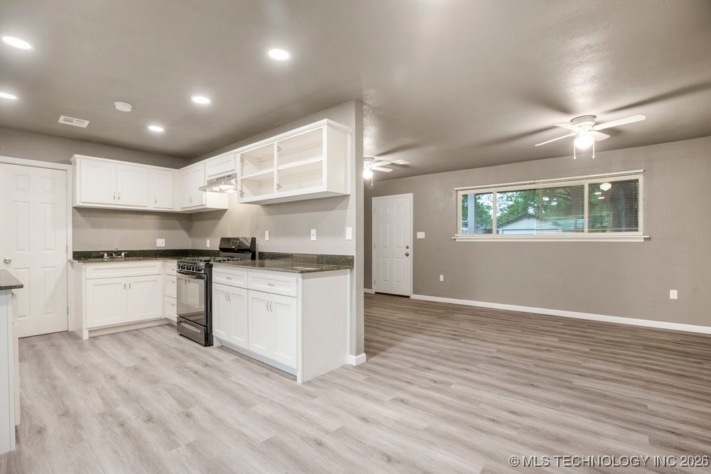 20415 E Admiral Boulevard Property Photo 19