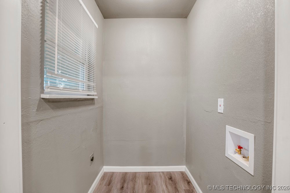 20415 E Admiral Boulevard Property Photo 32