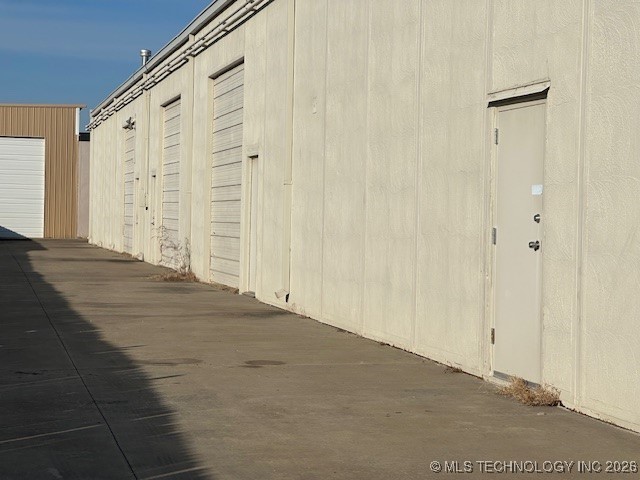 4722 S Mingo Road Property Photo 4