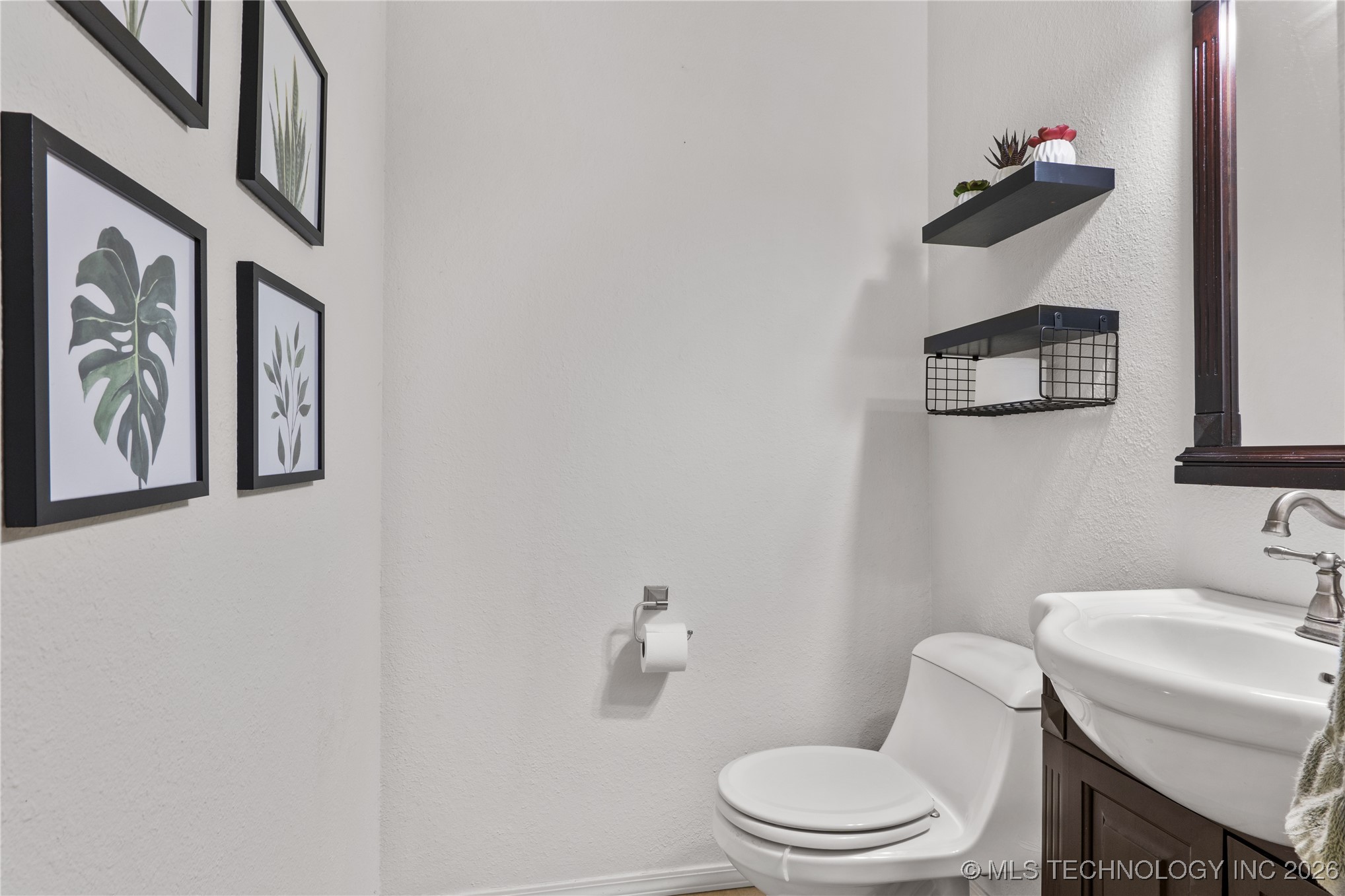 1418 S Frisco Avenue 4 Property Photo 19