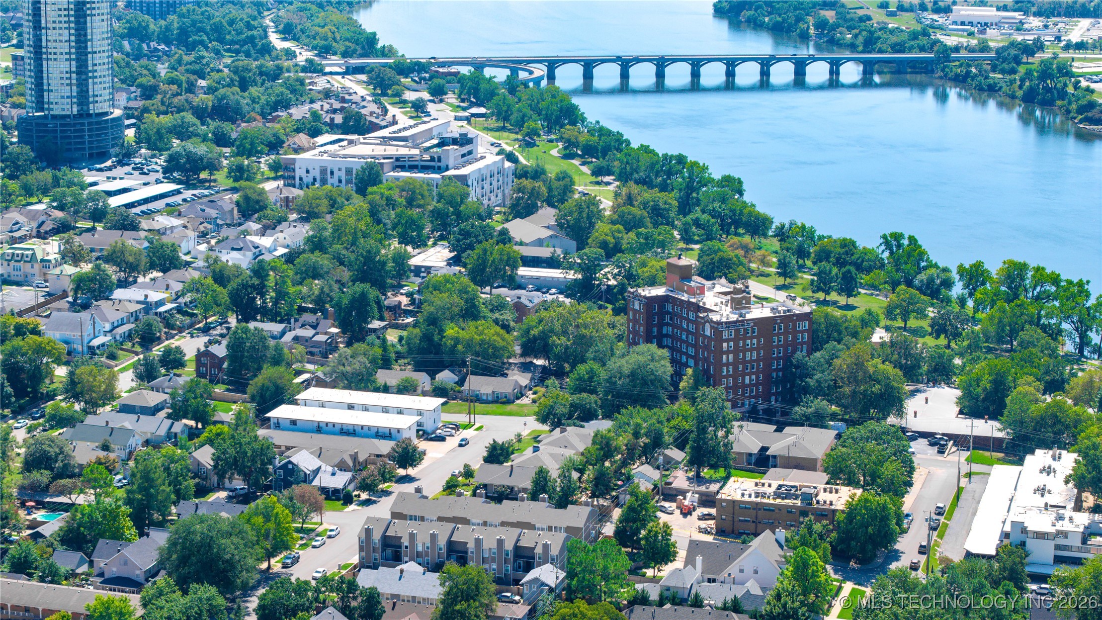 1418 S Frisco Avenue 4 Property Photo 40