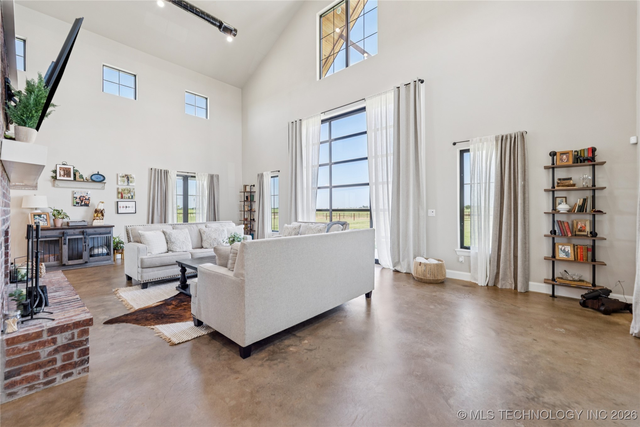 23960 E 710 Road Property Photo 4