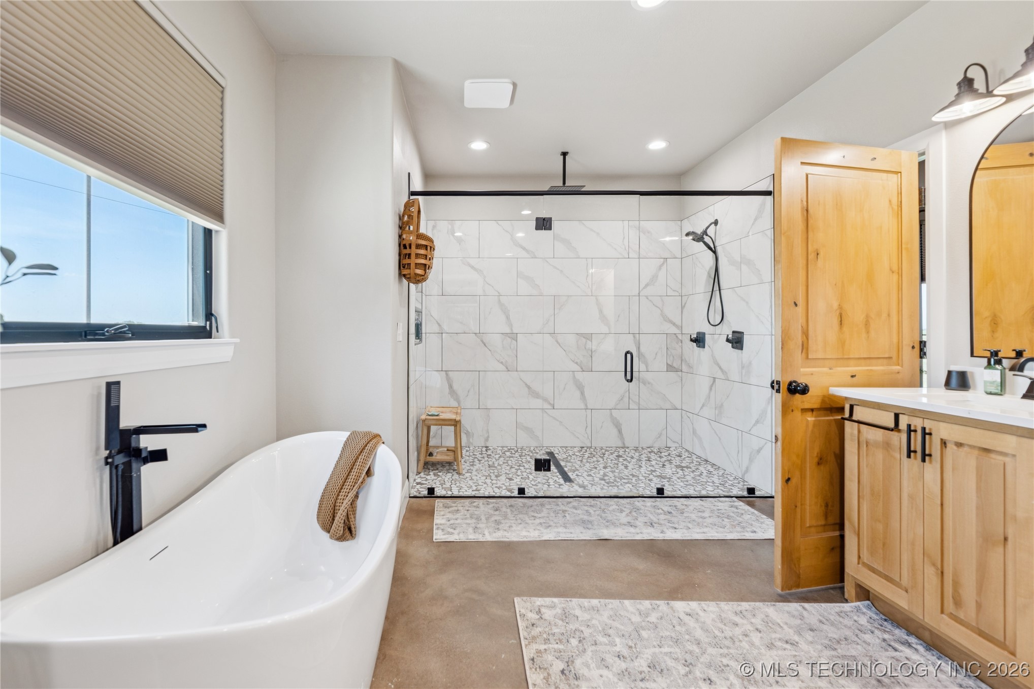 23960 E 710 Road Property Photo 19