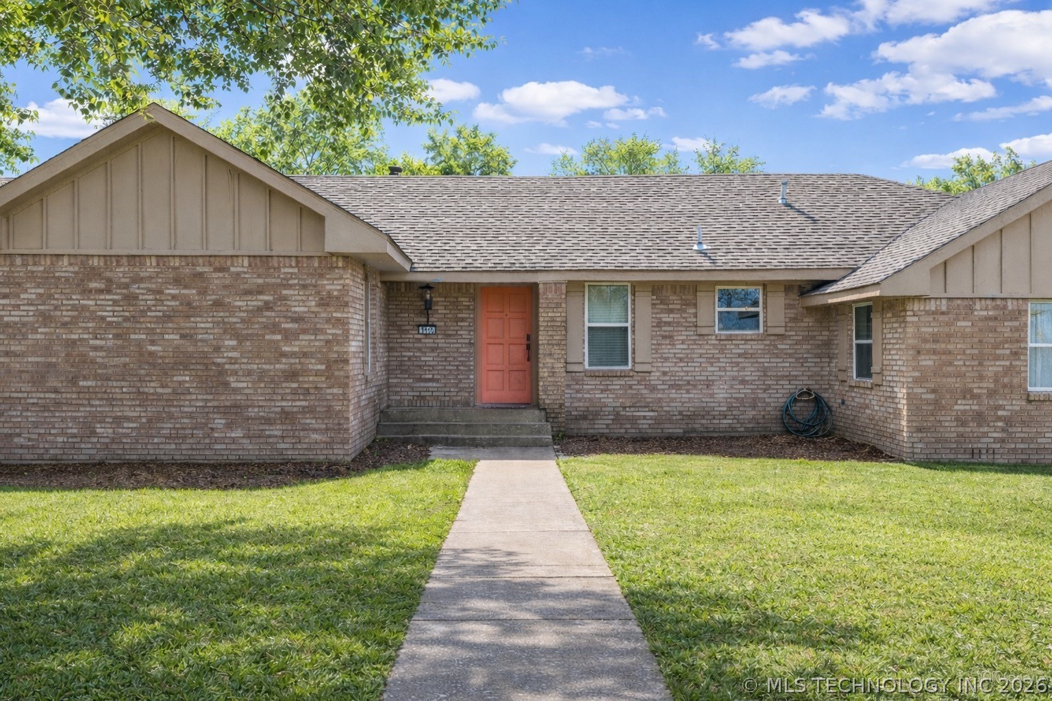 1115 W Canadian Avenue Property Photo 3