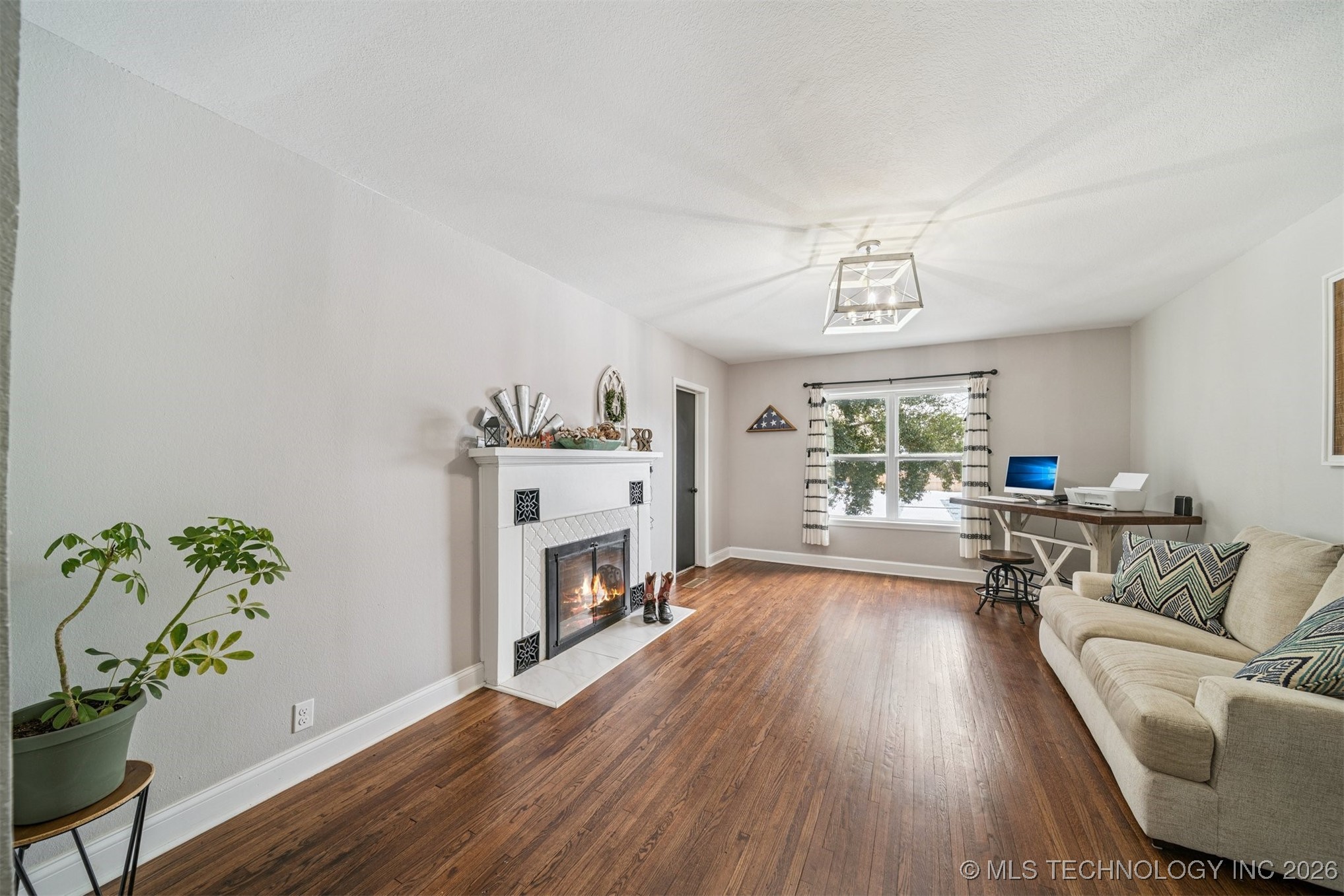 1115 W Canadian Avenue Property Photo 6