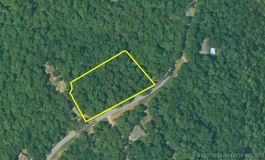 2145 Deer Lake Drive Property Photo 15