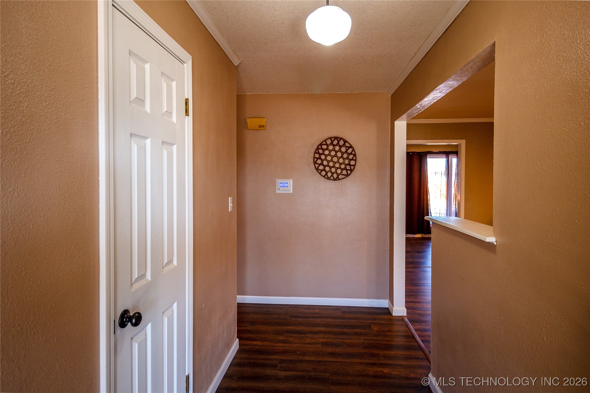 1200 Holly Property Photo 2