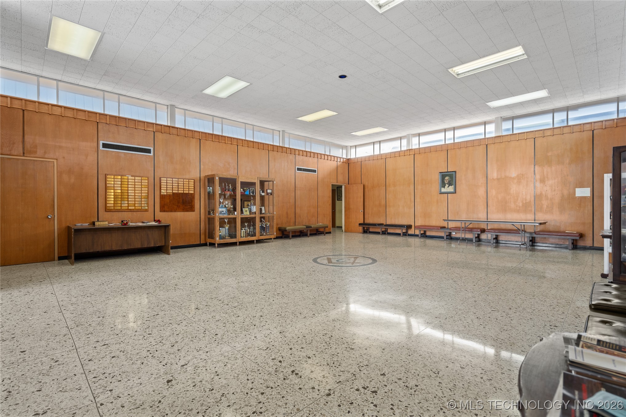 1032 Cherry Street Property Photo 7