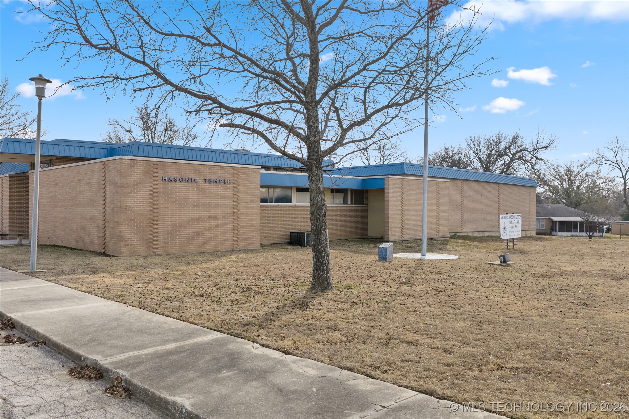 1032 Cherry Street Property Photo 36