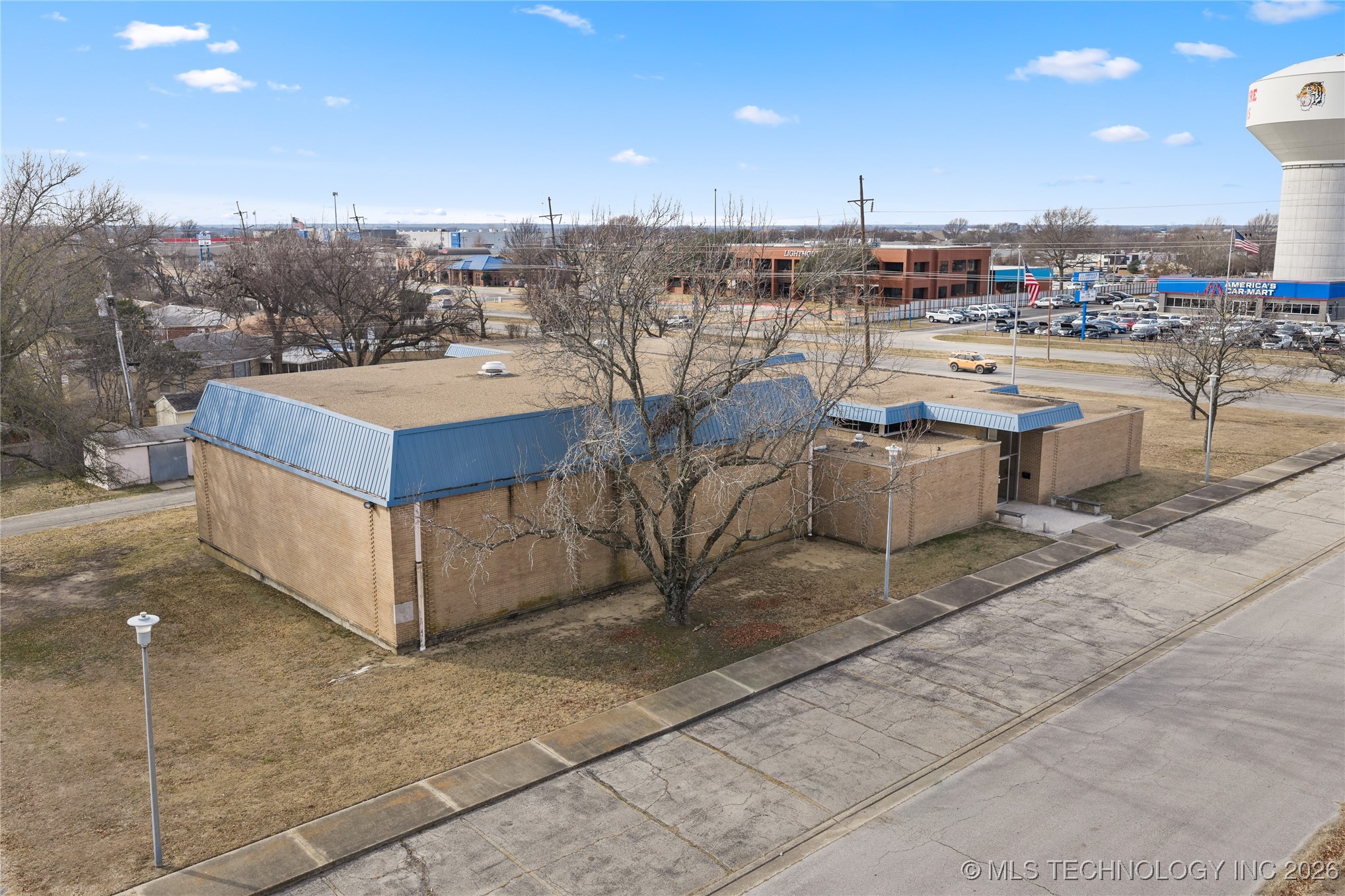 1032 Cherry Street Property Photo 38