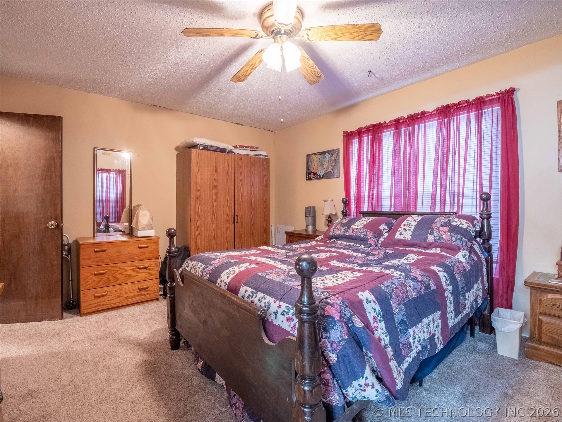 325 E Crisler Property Photo 17