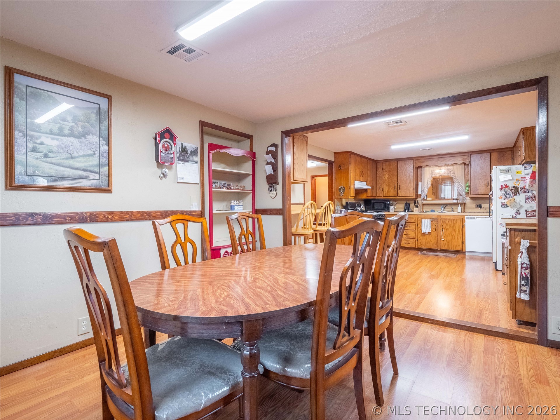 325 E Crisler Property Photo 25