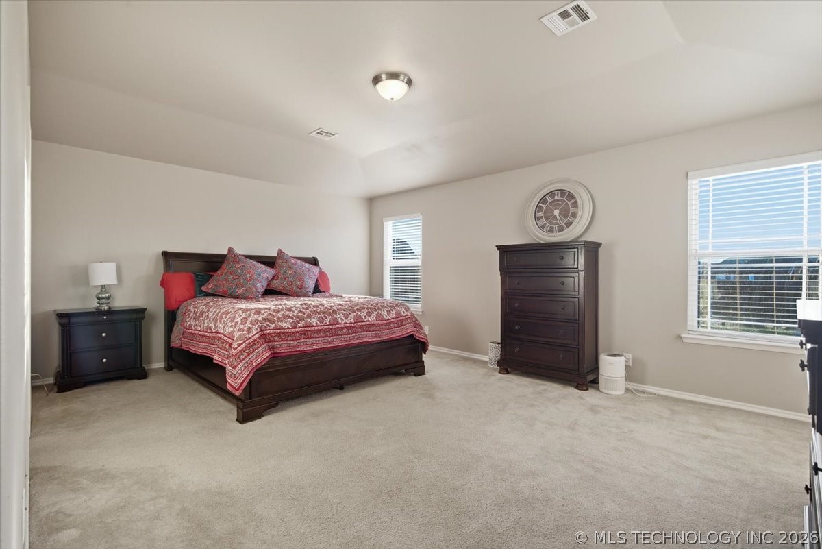 10452 S Kennedy Street Property Photo 16