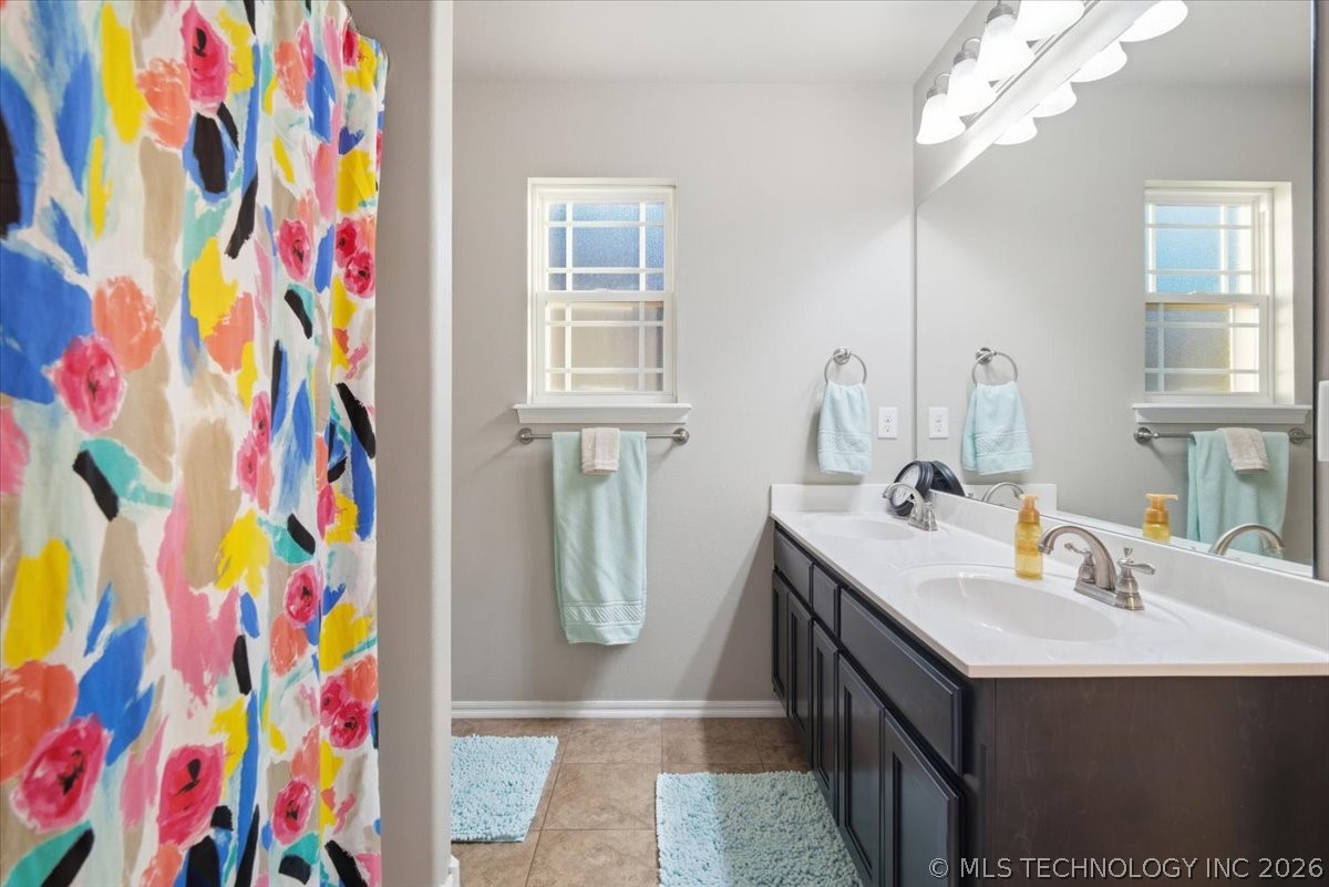 10452 S Kennedy Street Property Photo 19