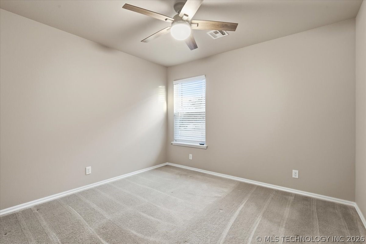 10452 S Kennedy Street Property Photo 22