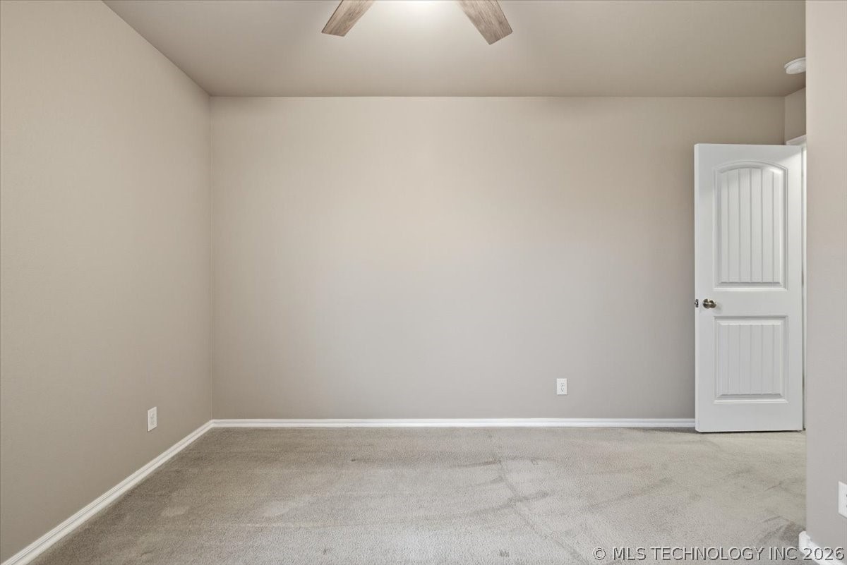 10452 S Kennedy Street Property Photo 24