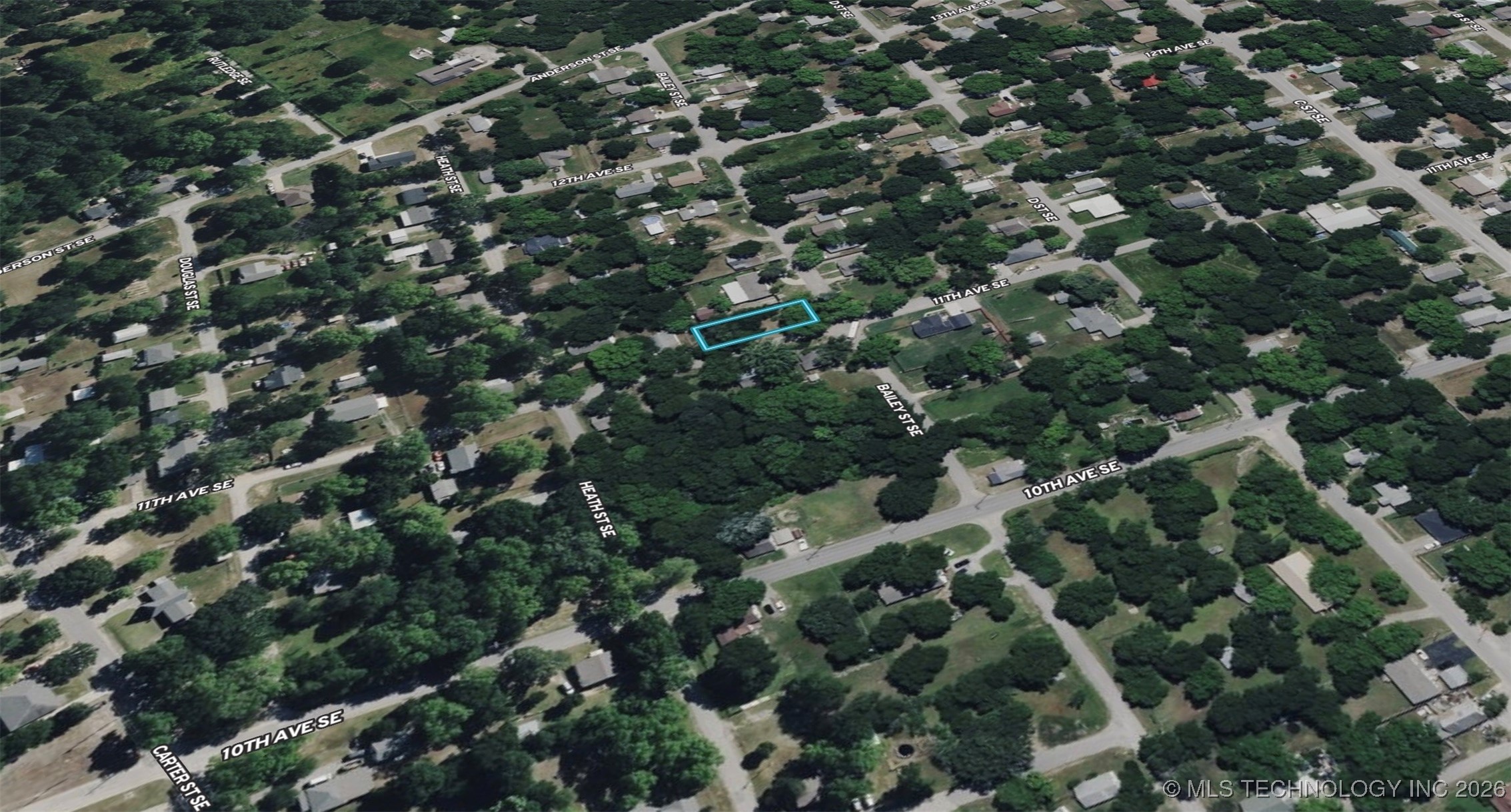 1102 Bailey Se Property Photo 1