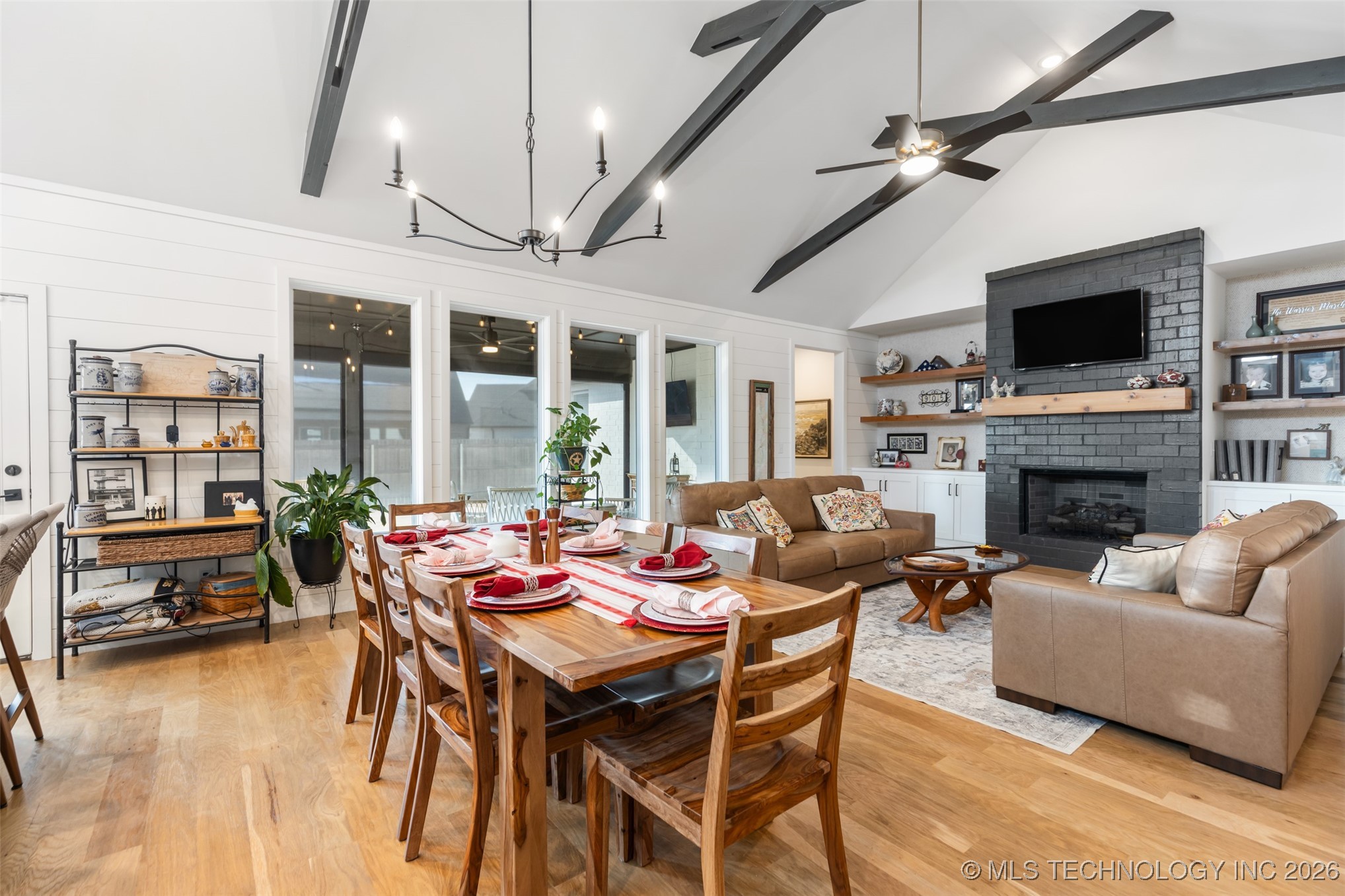 13640 S 21st Court E Property Photo 9