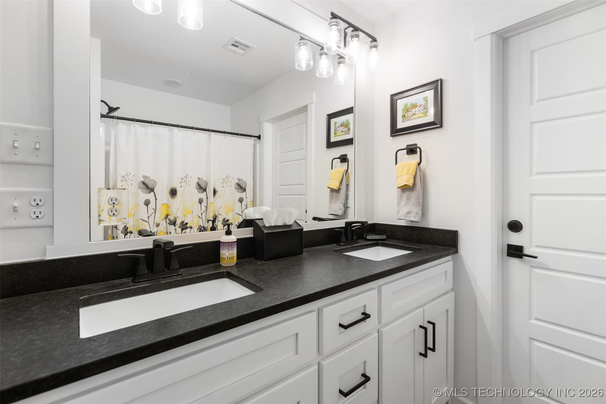 13640 S 21st Court E Property Photo 32