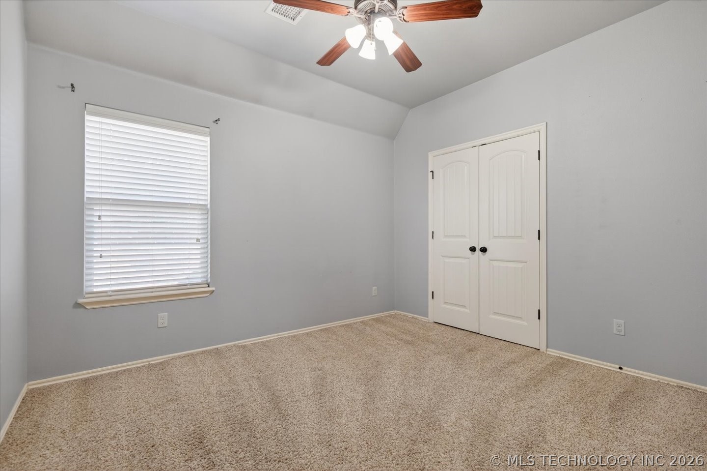 3207 Boardwalk Court Property Photo 29