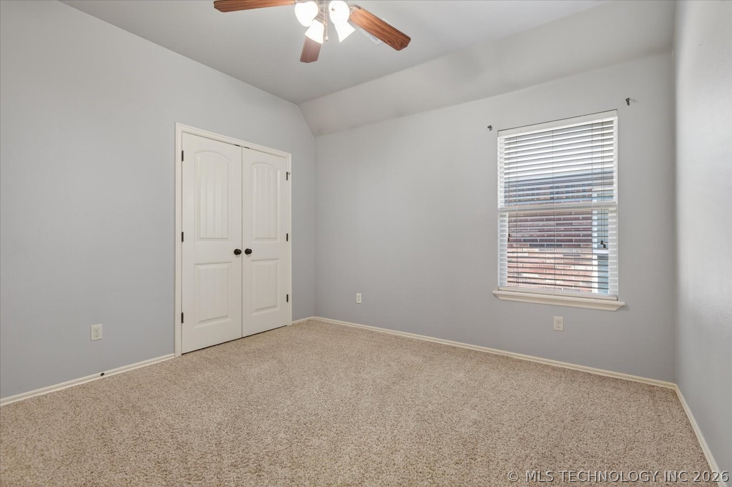 3207 Boardwalk Court Property Photo 32