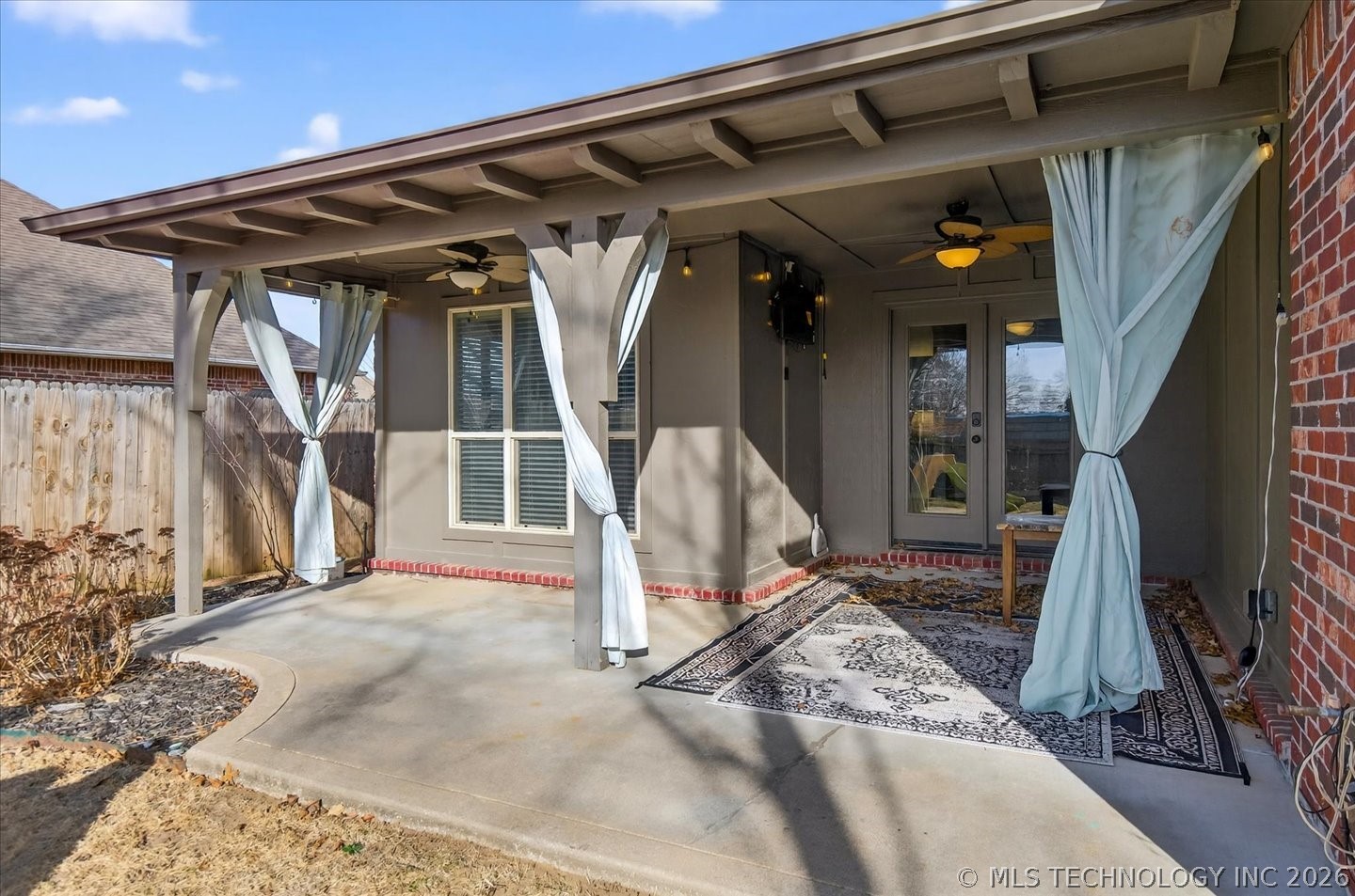 3207 Boardwalk Court Property Photo 36