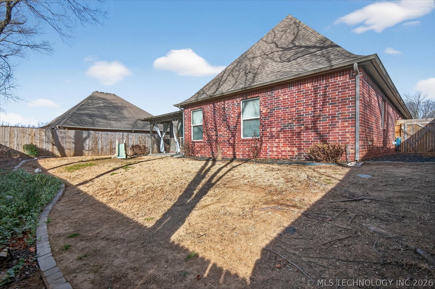 3207 Boardwalk Court Property Photo 39