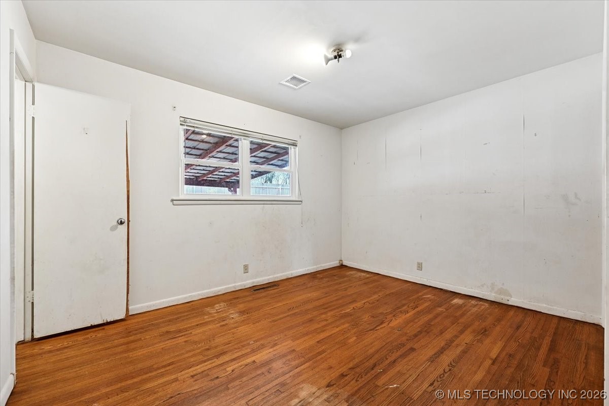 1115 Forest Drive Property Photo 16