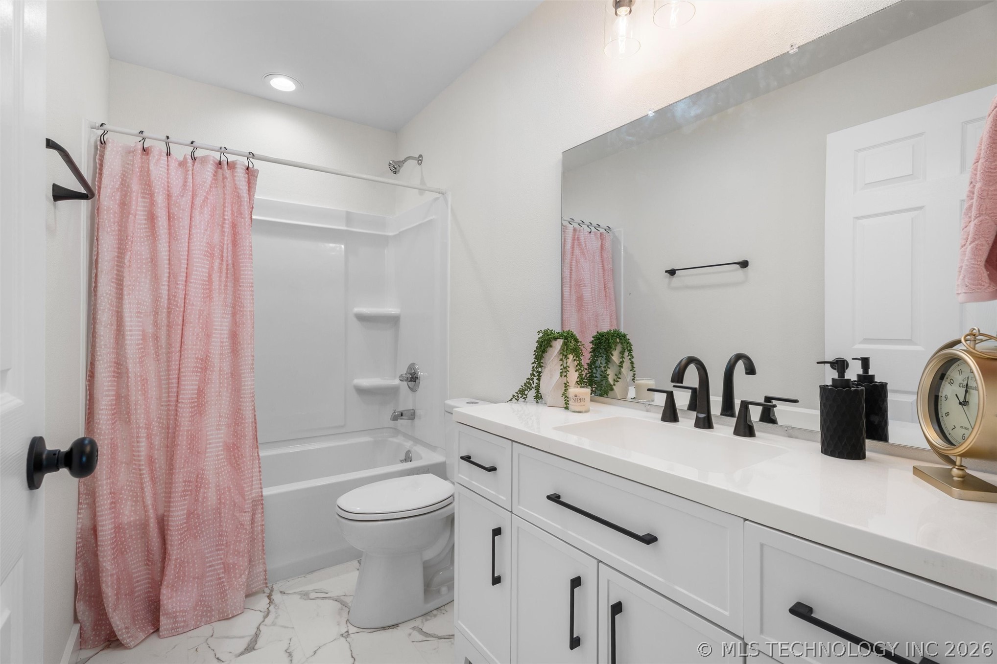 1625 East Drive Property Photo 20