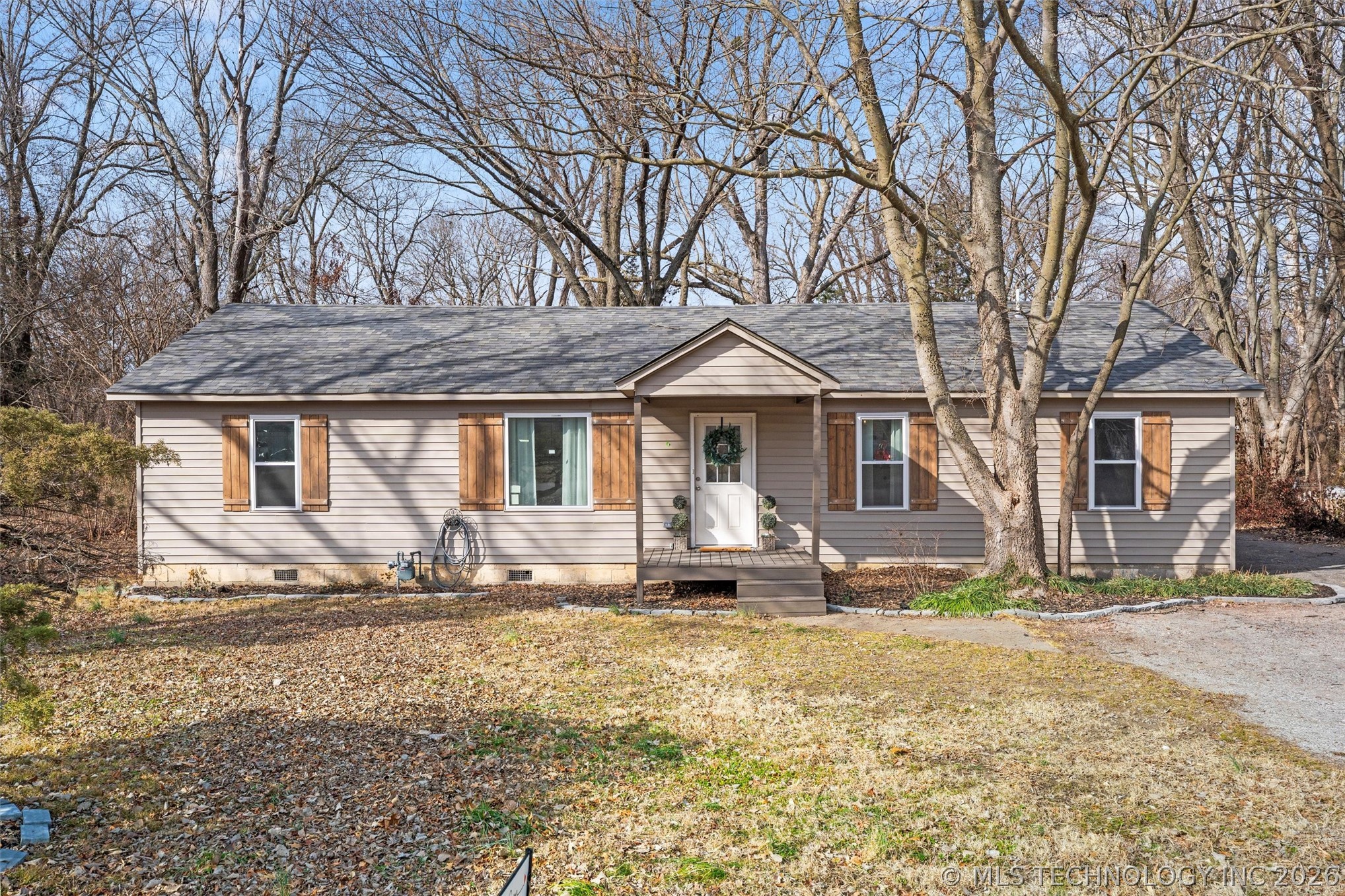 1625 East Drive Property Photo 28