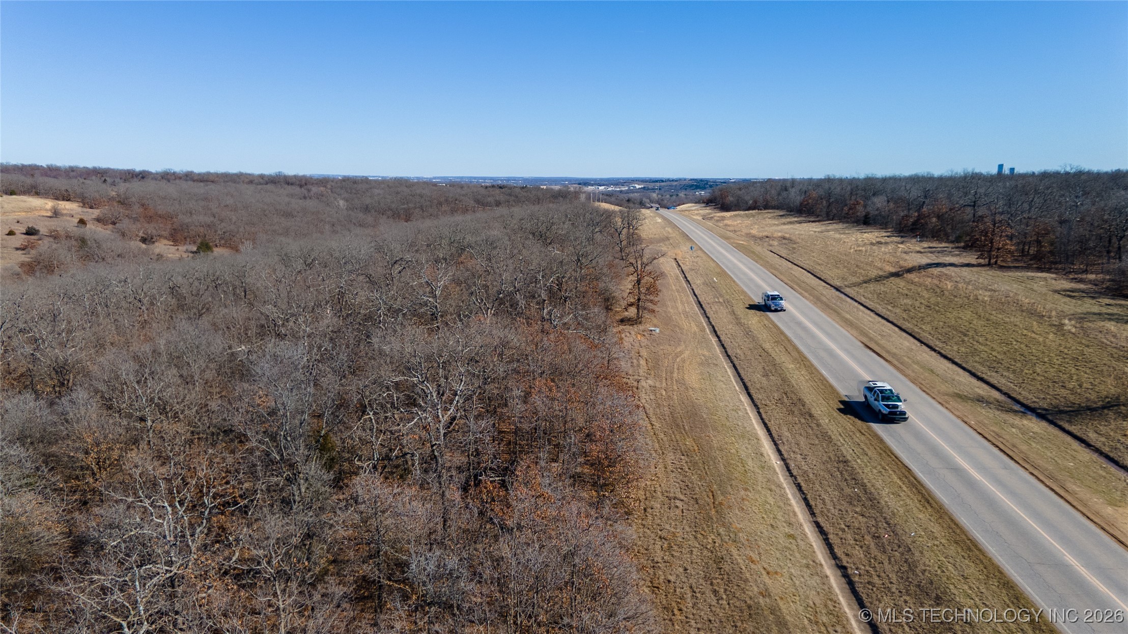 4970 Nw 52nd Avenue Property Photo 4