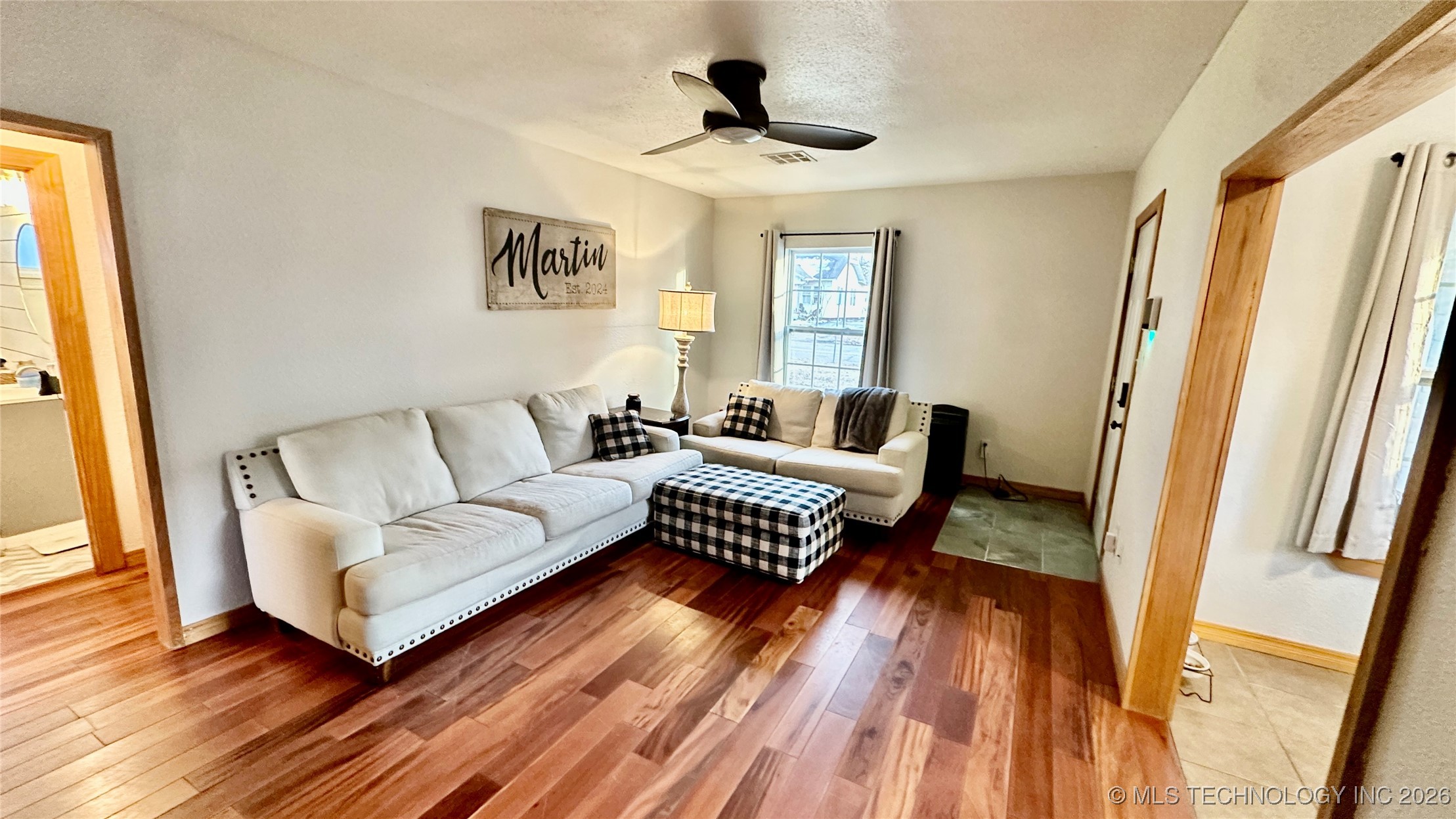 804 E 16th Property Photo 7