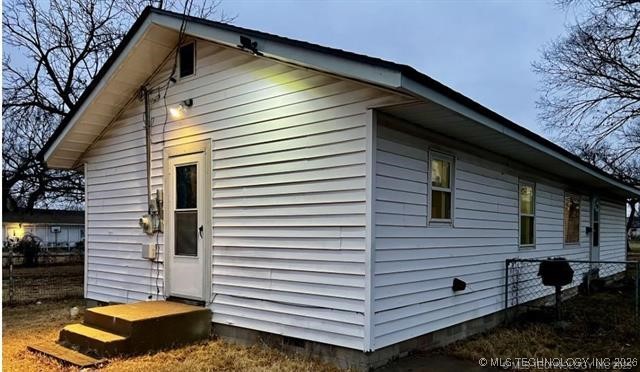 237 N Rogers Avenue Property Photo 1