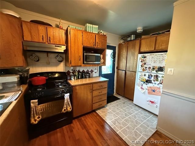 237 N Rogers Avenue Property Photo 3