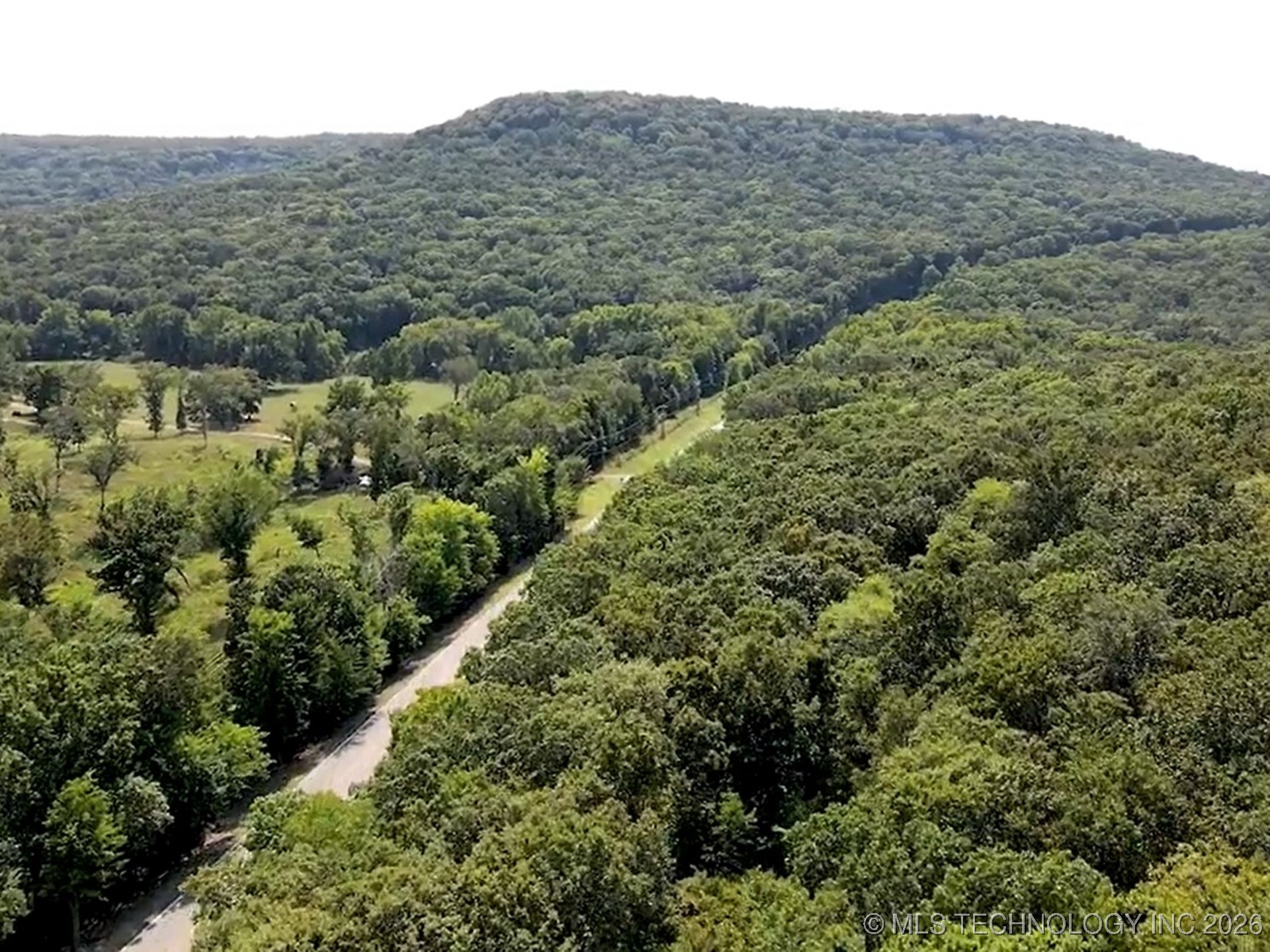 20504 S Chicken Creek Road Property Photo 8