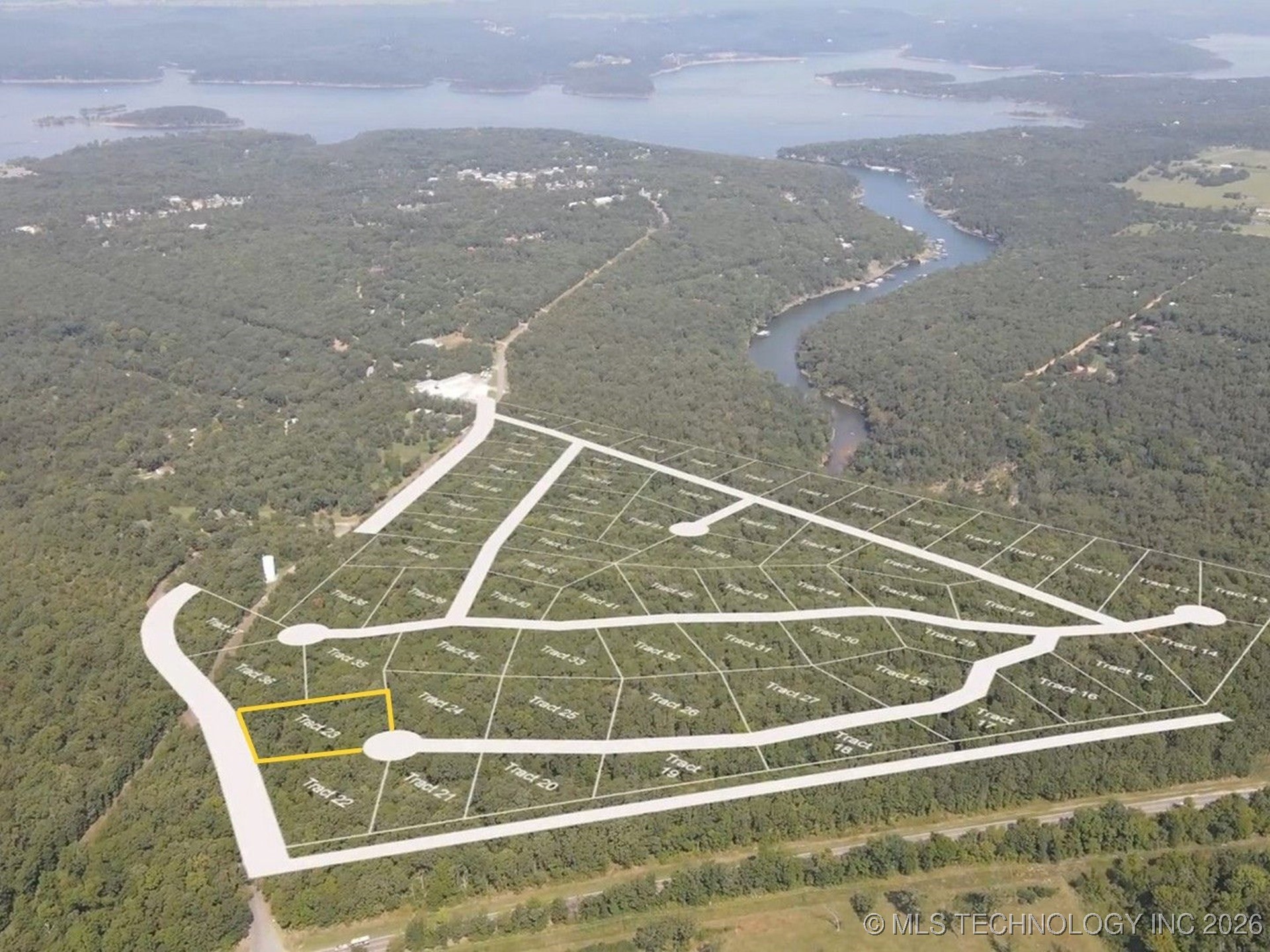 20504 S Chicken Creek Road Property Photo 1