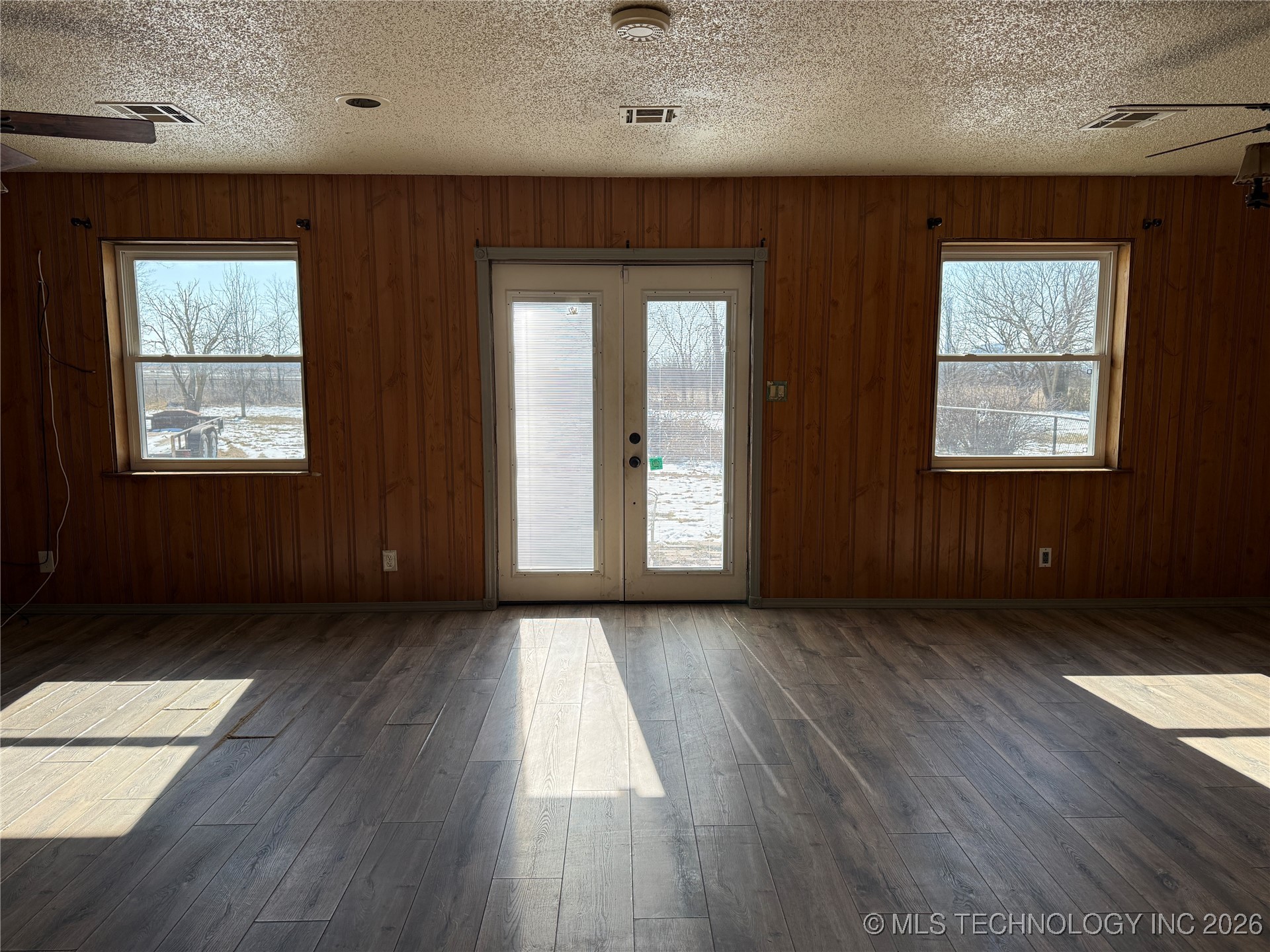 11225 S Oologah Circle Property Photo 6