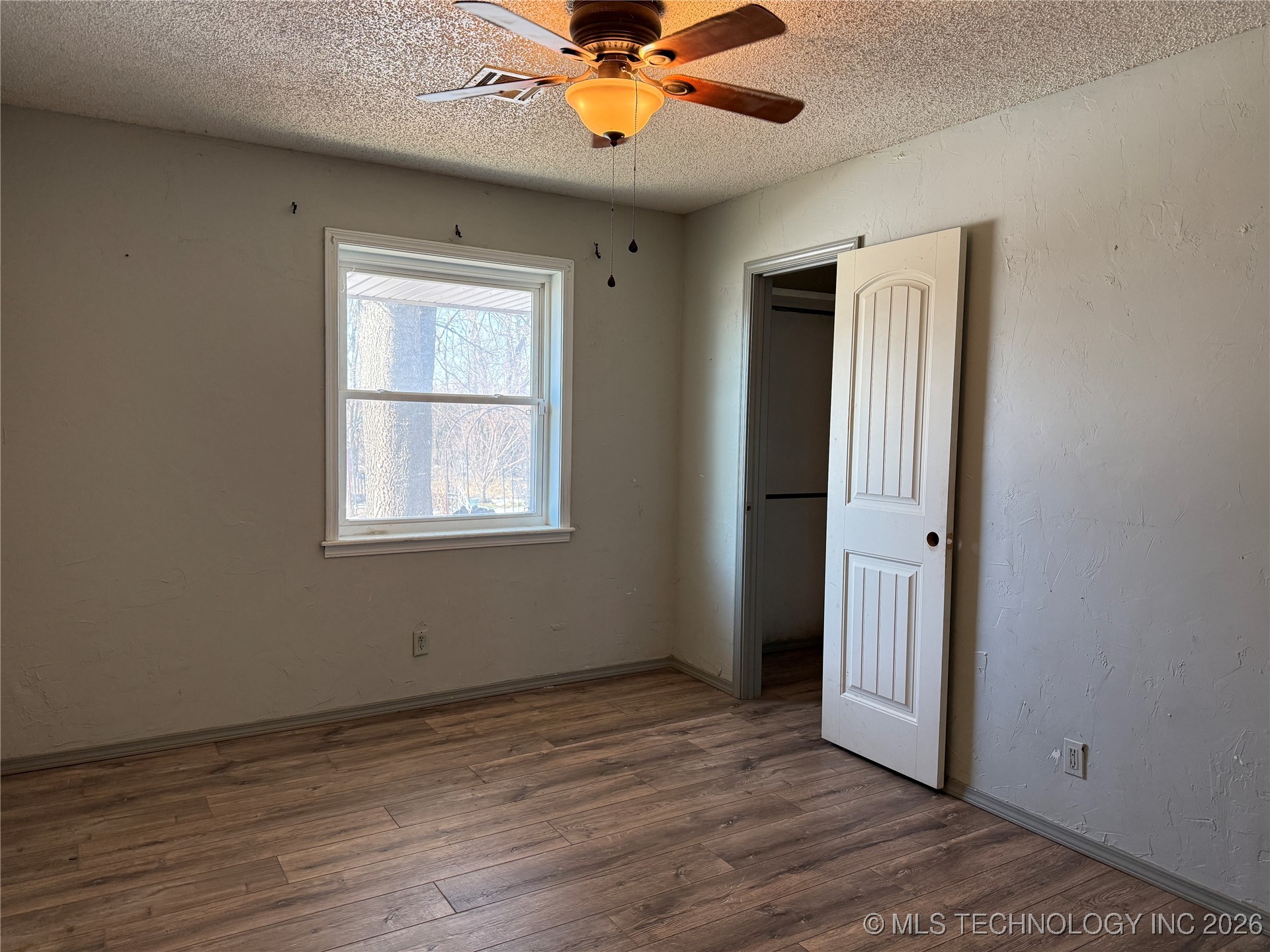 11225 S Oologah Circle Property Photo 8