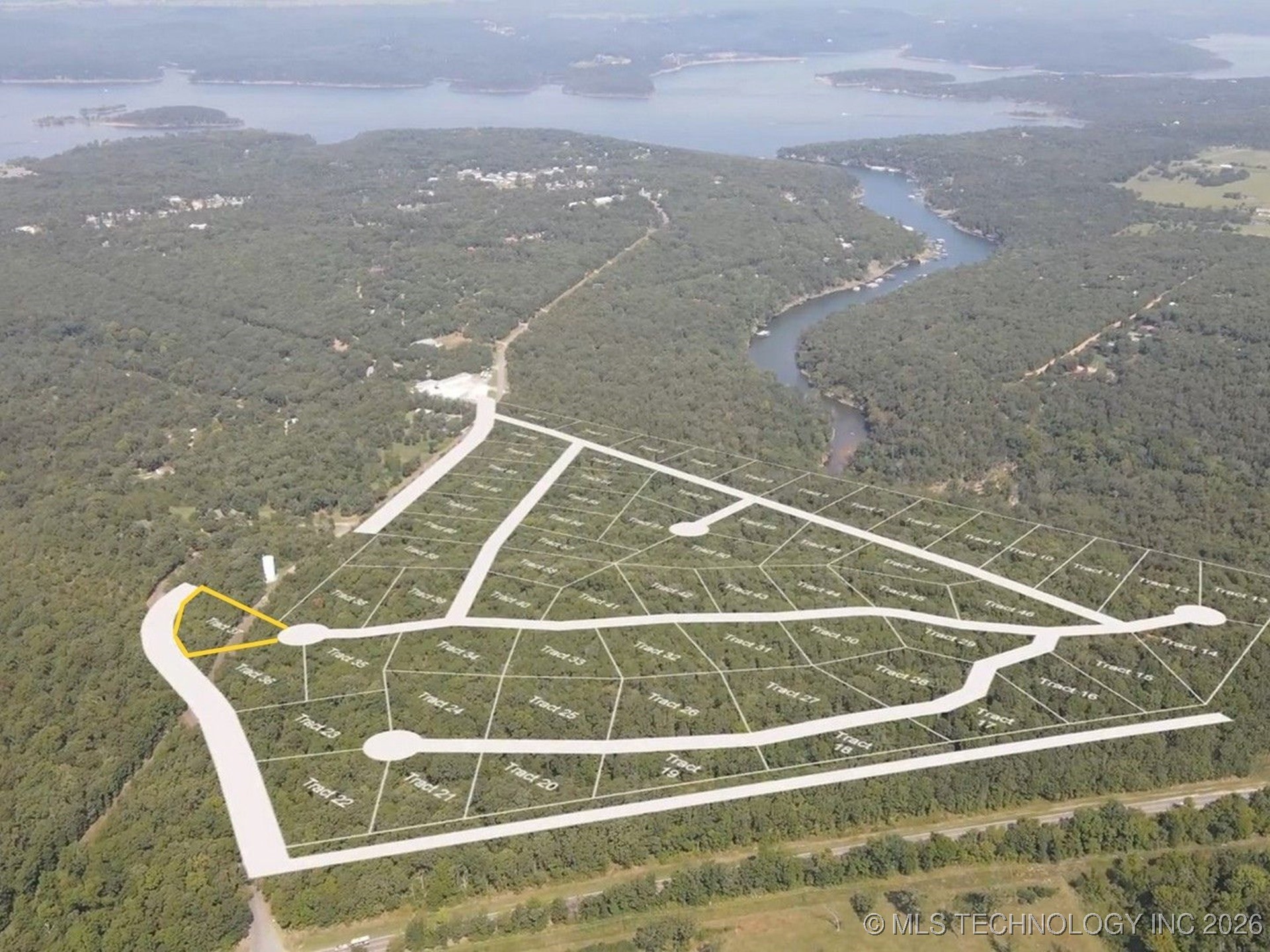 20520 S Chicken Creek Road Property Photo 1