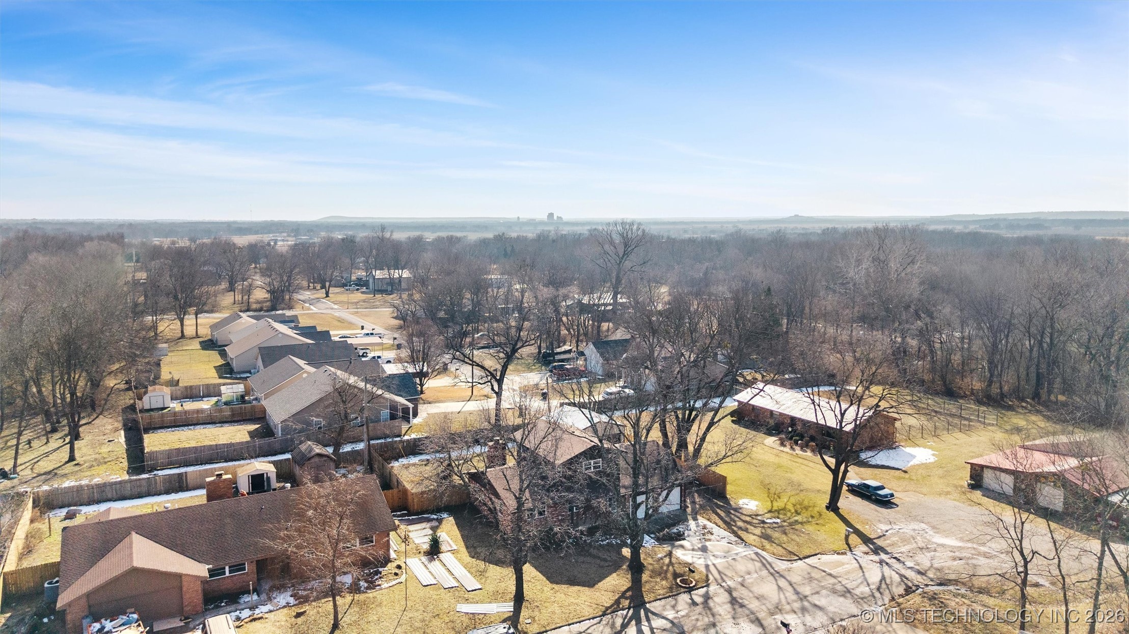 426 W 6th Street Property Photo 27