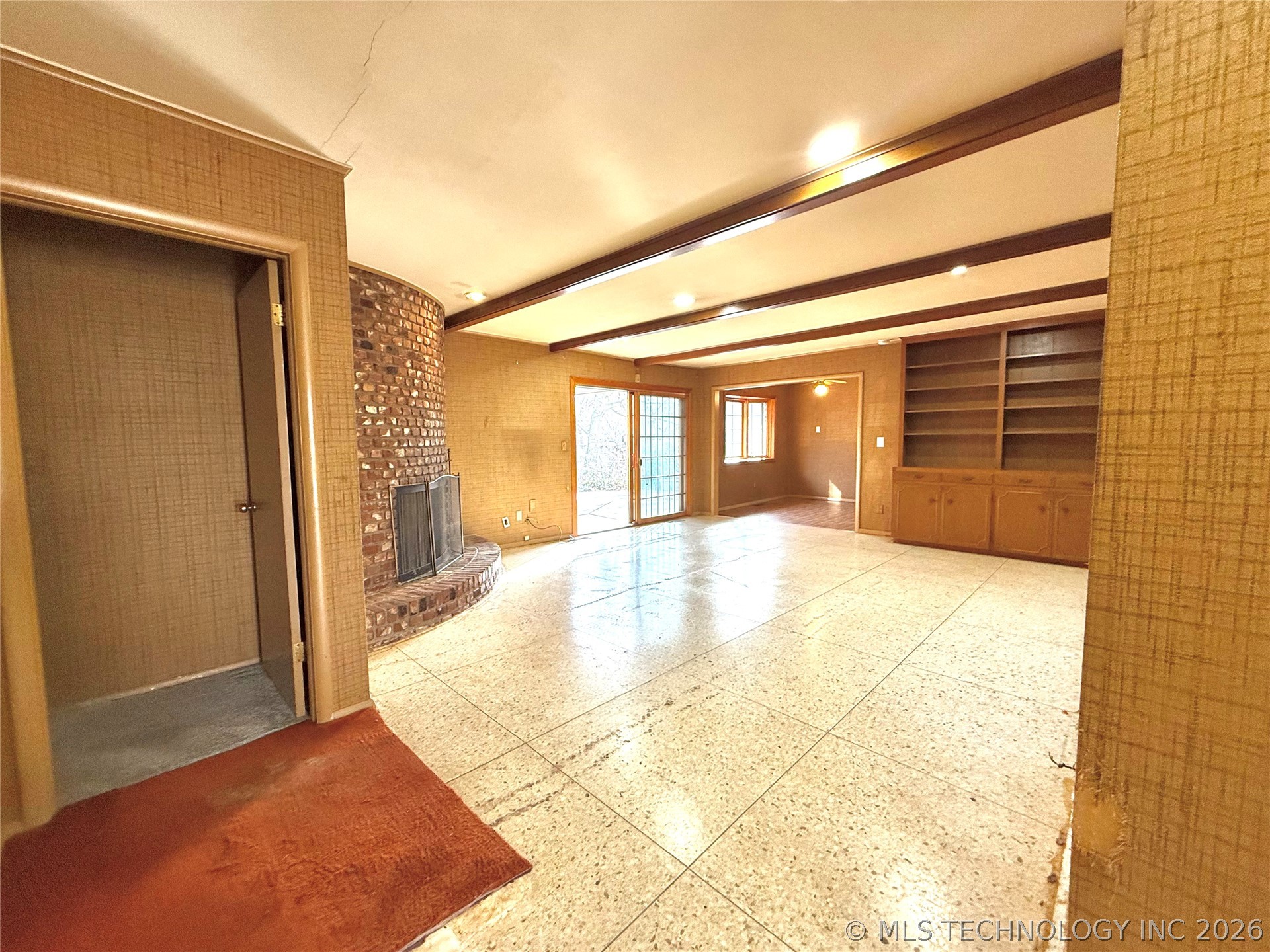 3710 E 43rd Place Property Photo 25