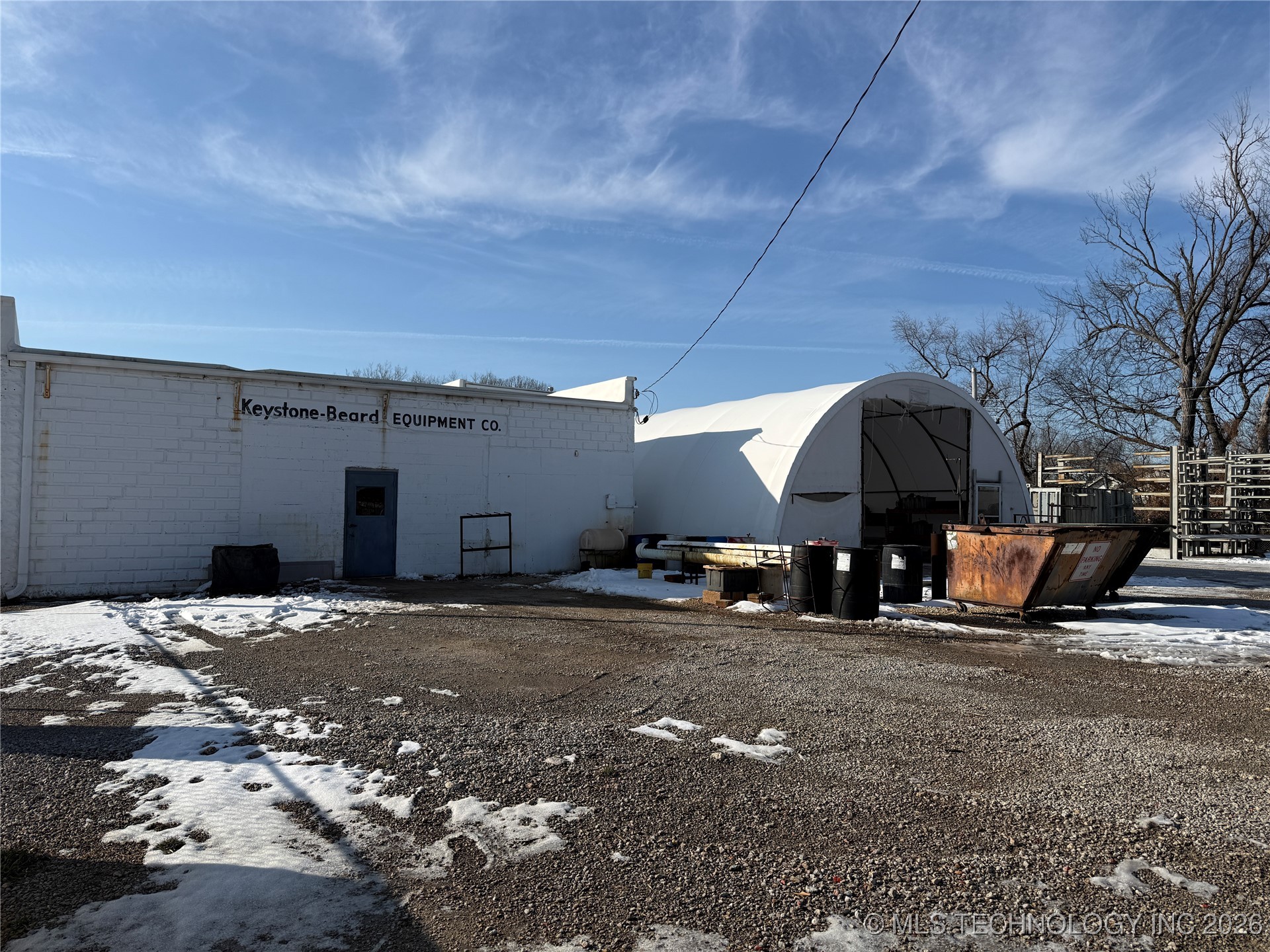 423 E 9th Street Property Photo 23