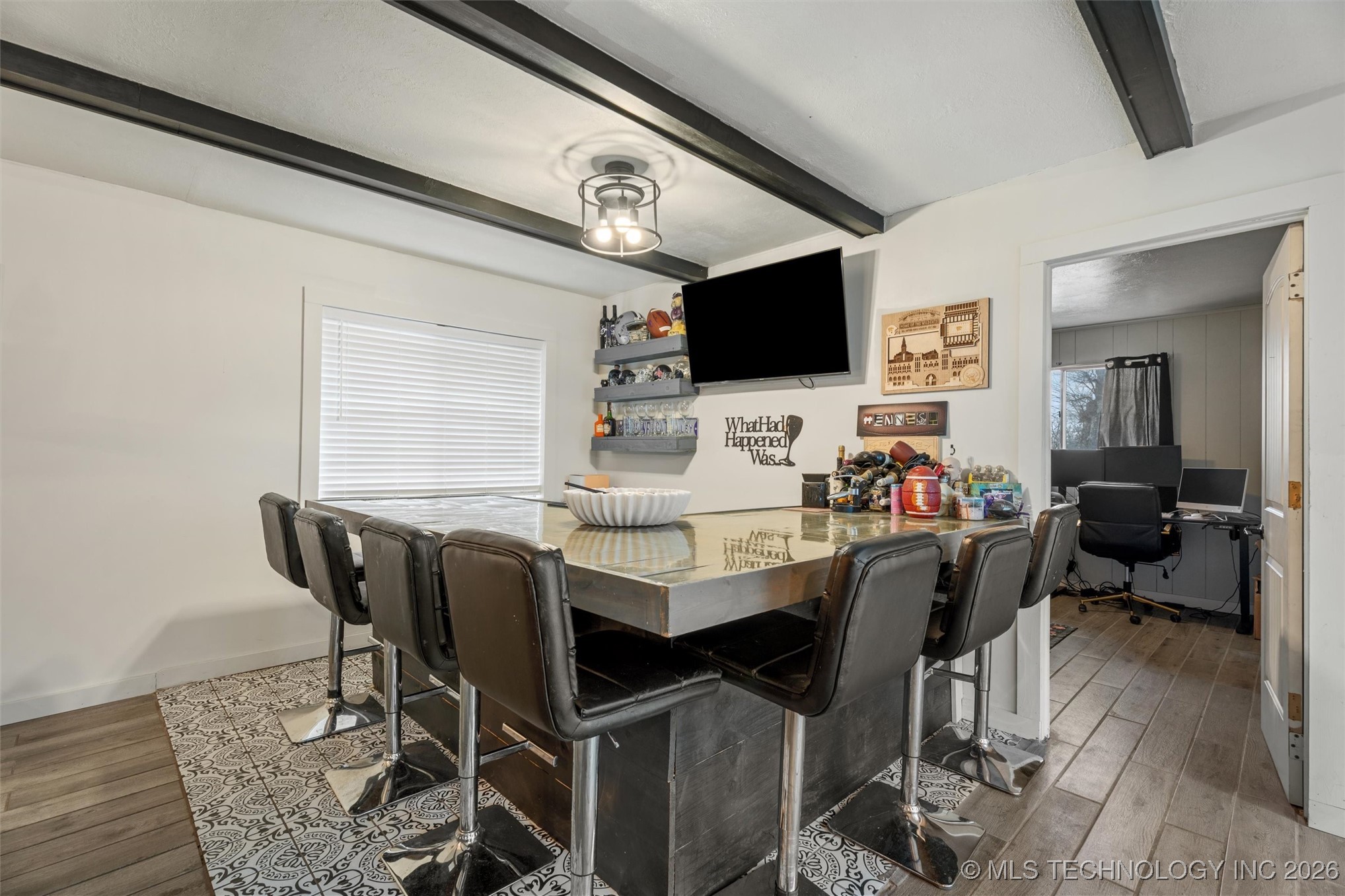 2401 Grandview Avenue Property Photo 8