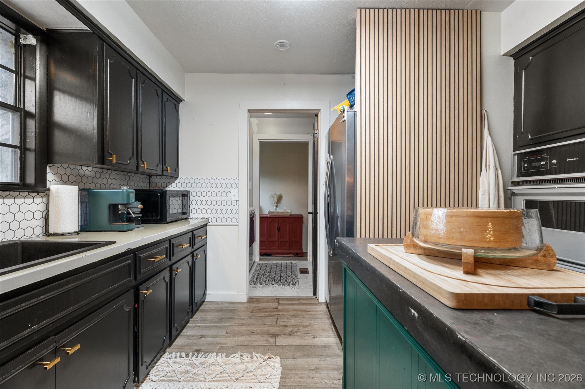 2401 Grandview Avenue Property Photo 12