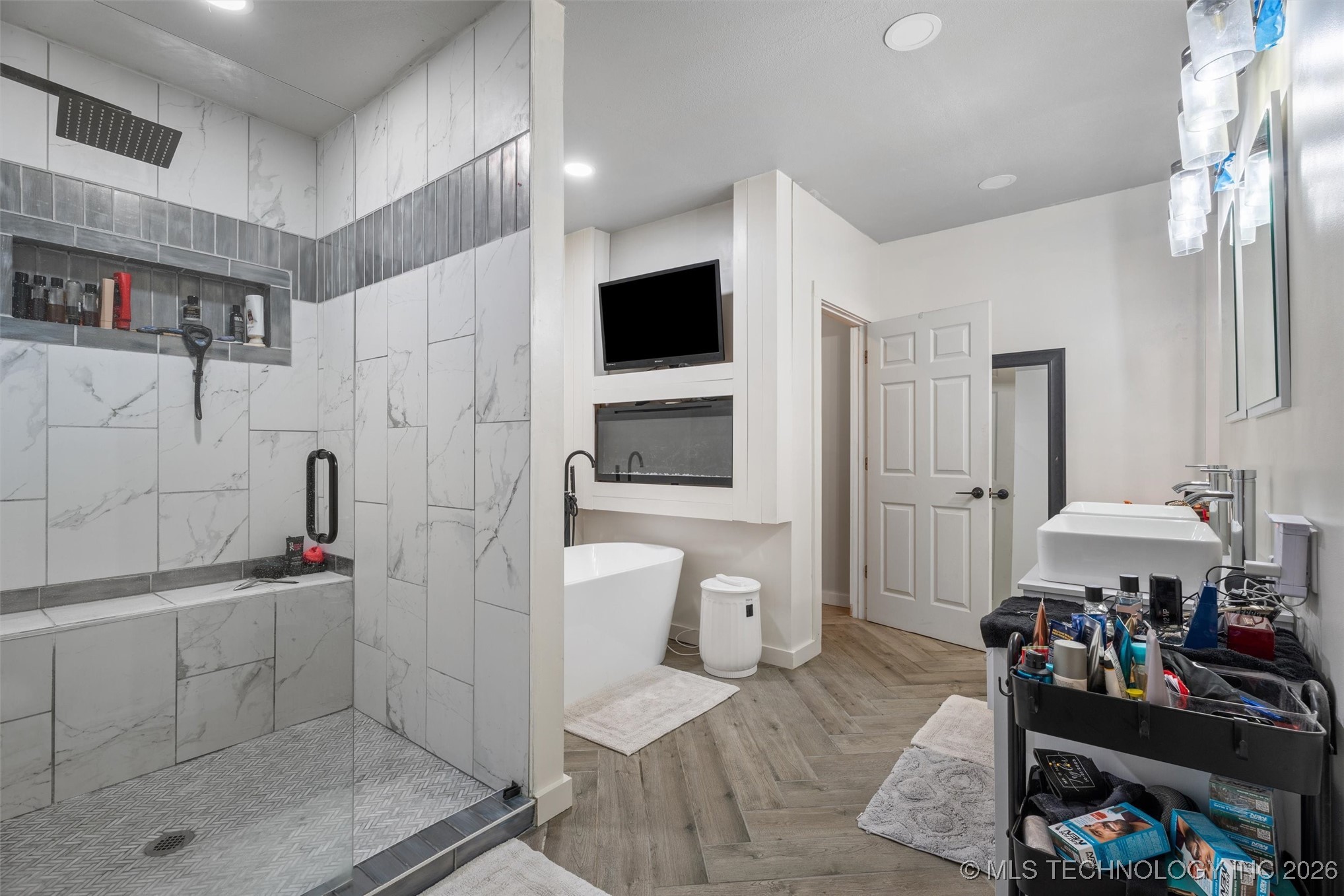 2401 Grandview Avenue Property Photo 17