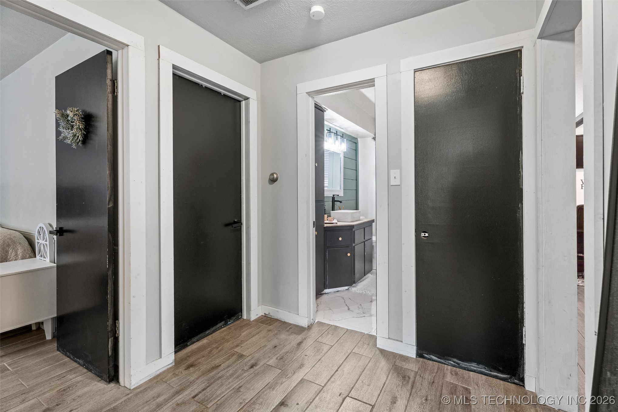 2401 Grandview Avenue Property Photo 21