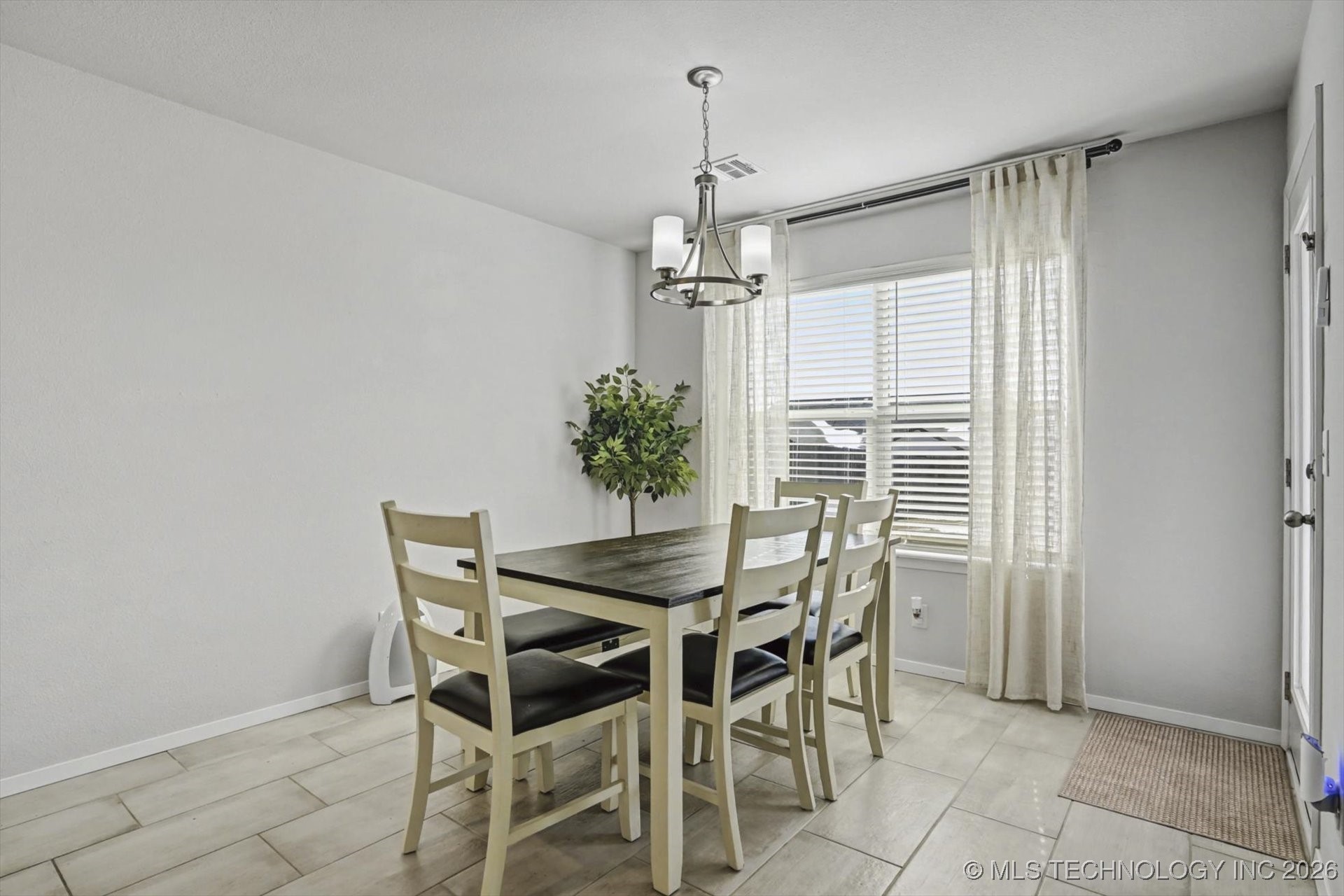 3131 W Yuma Court S Property Photo 12