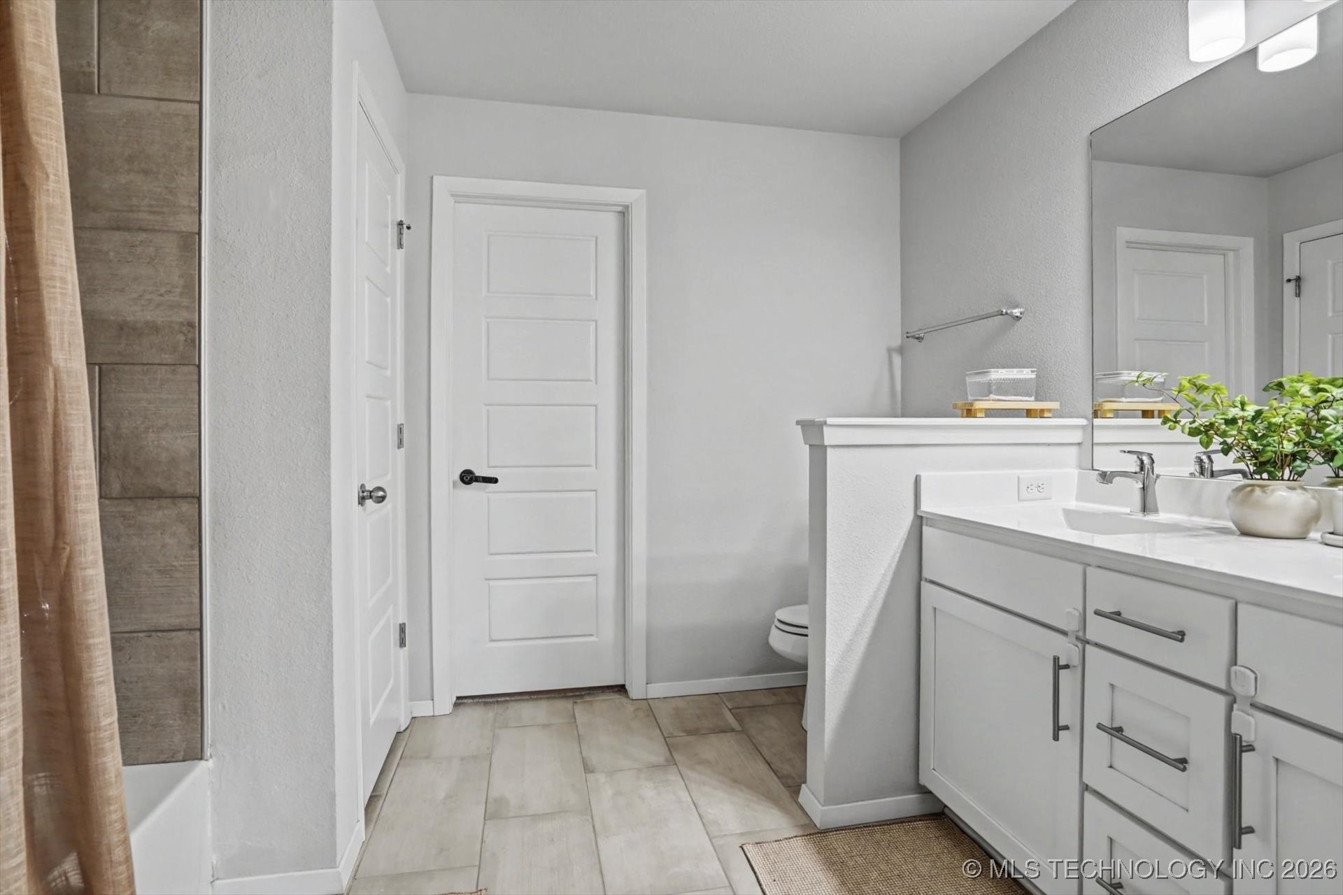 3131 W Yuma Court S Property Photo 17