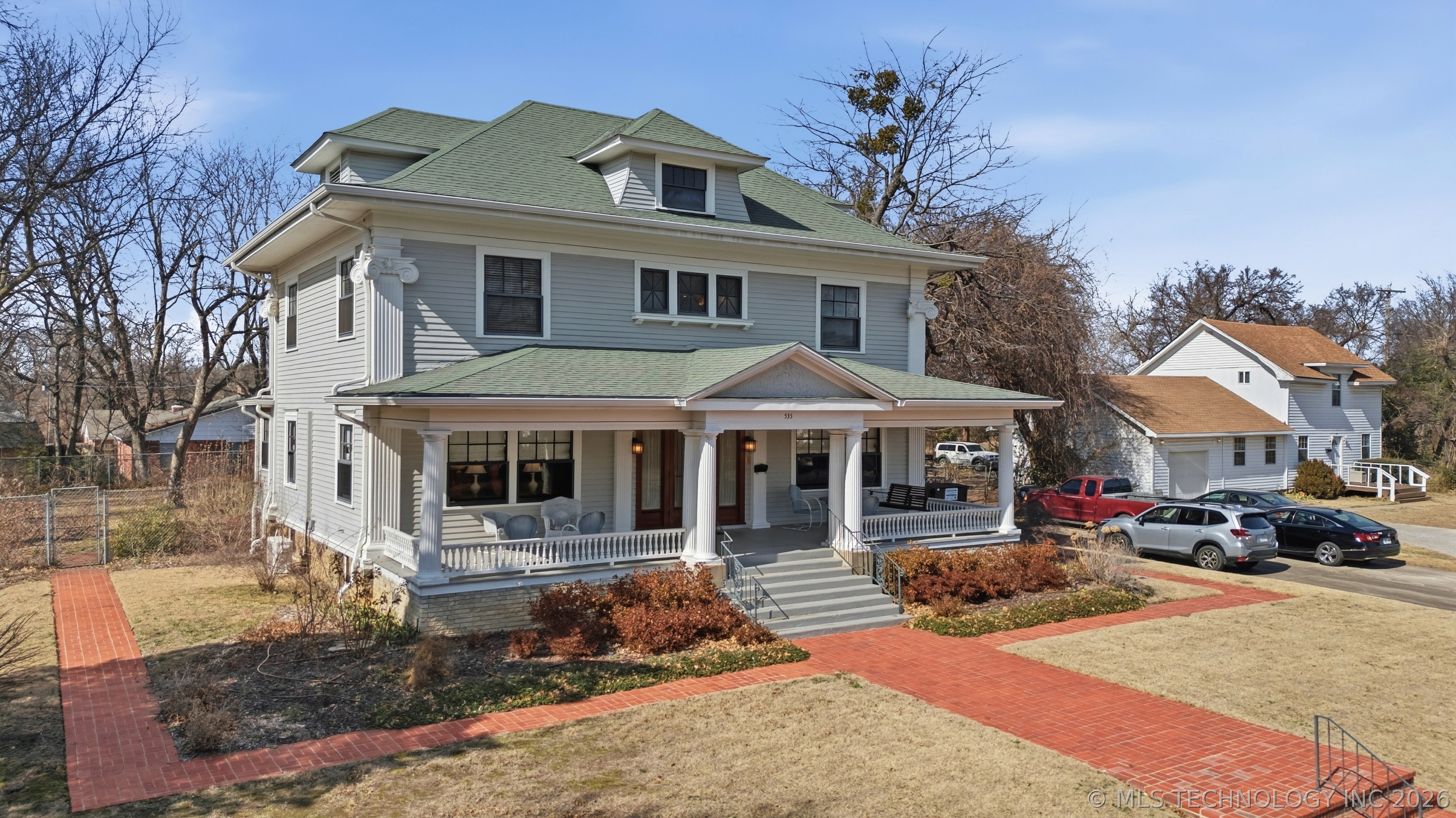 535 N 13th Property Photo 37