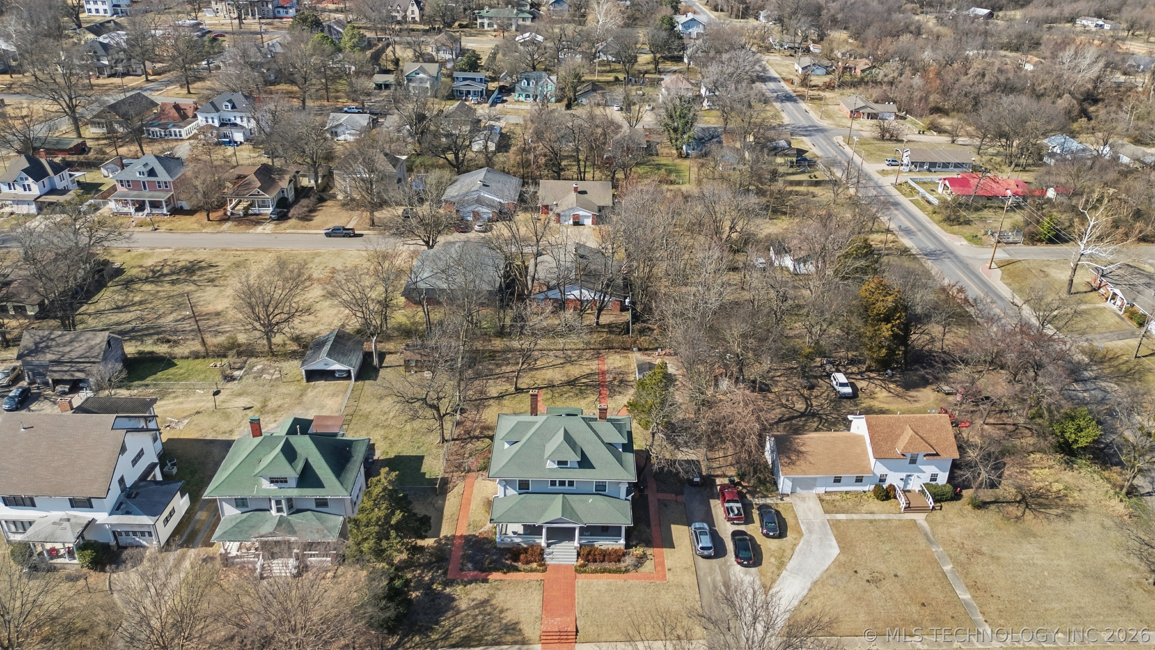 535 N 13th Property Photo 40